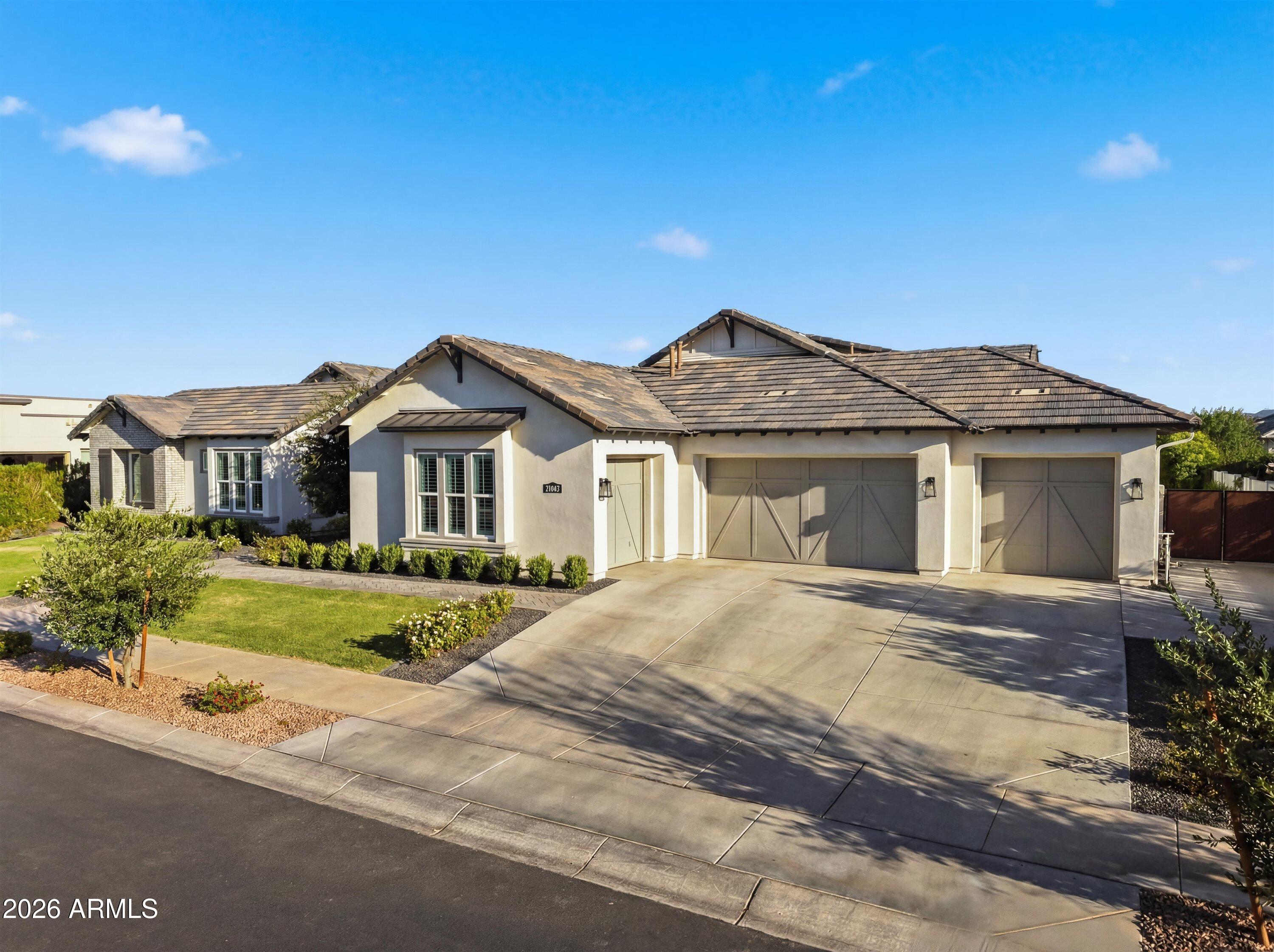 19671 E JEANNA Court