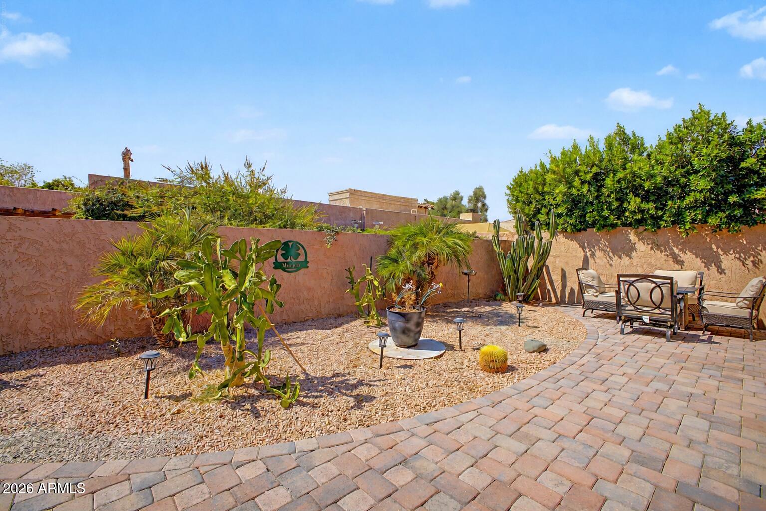 7706 N VIA DE FONDA Drive