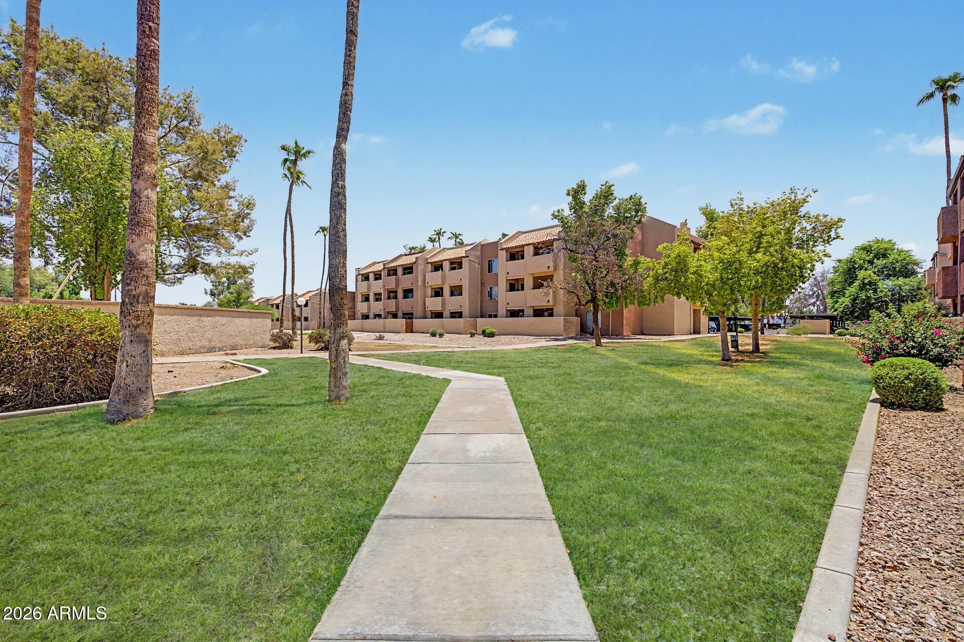 540 N MAY Street 3078