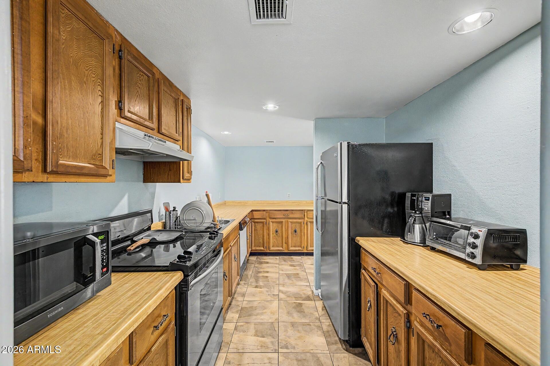 540 N MAY Street 3078