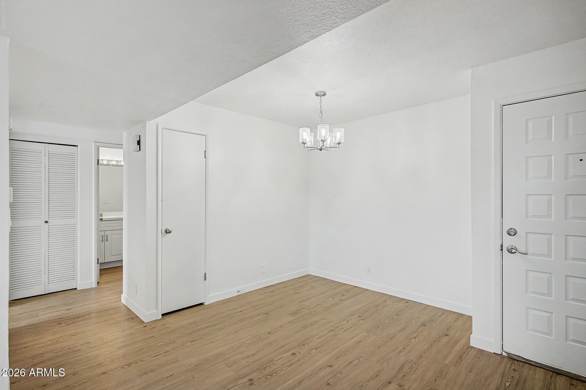 540 N MAY Street 3078