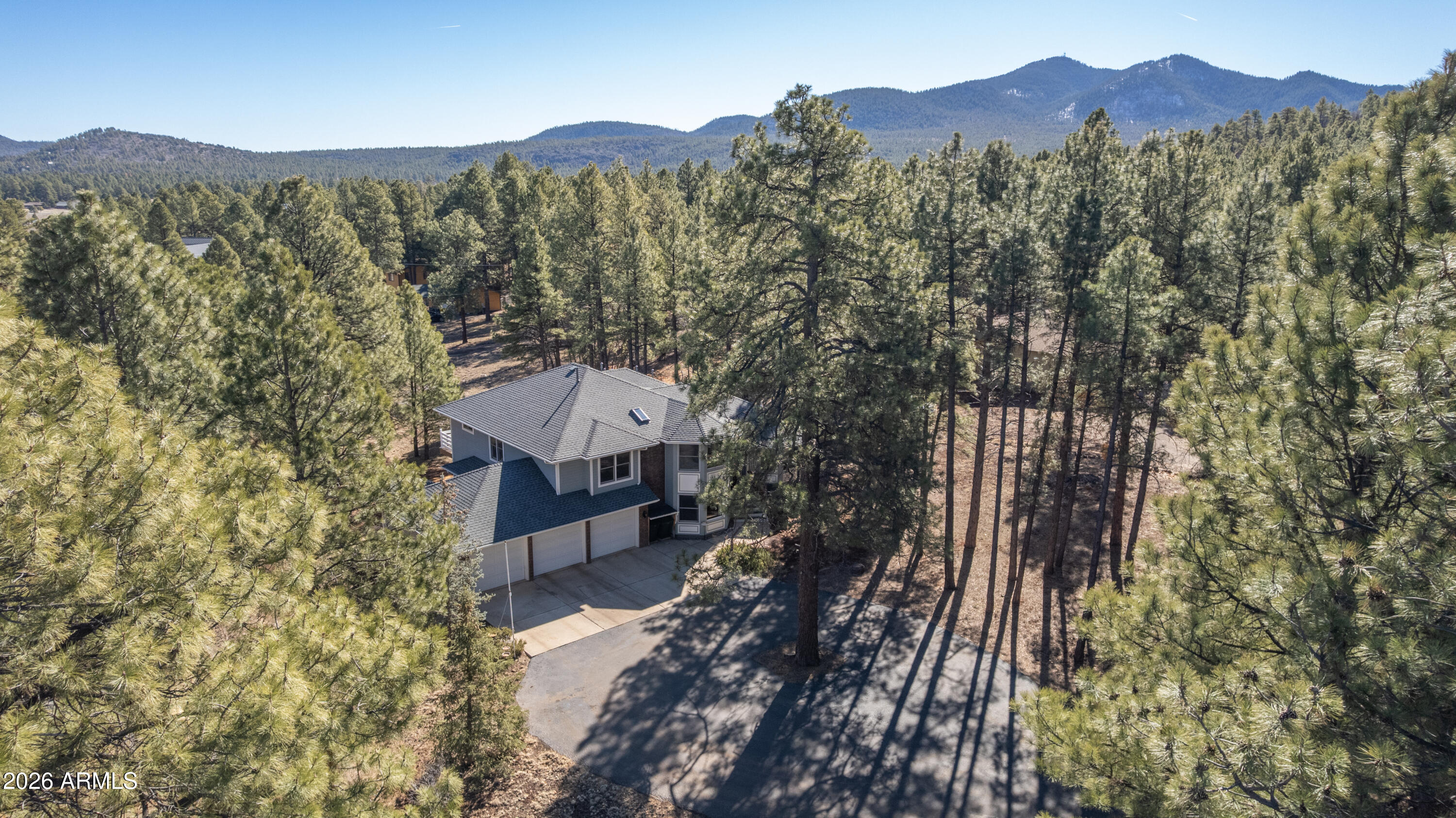 360 S GOLDEN MEADOWS Trail