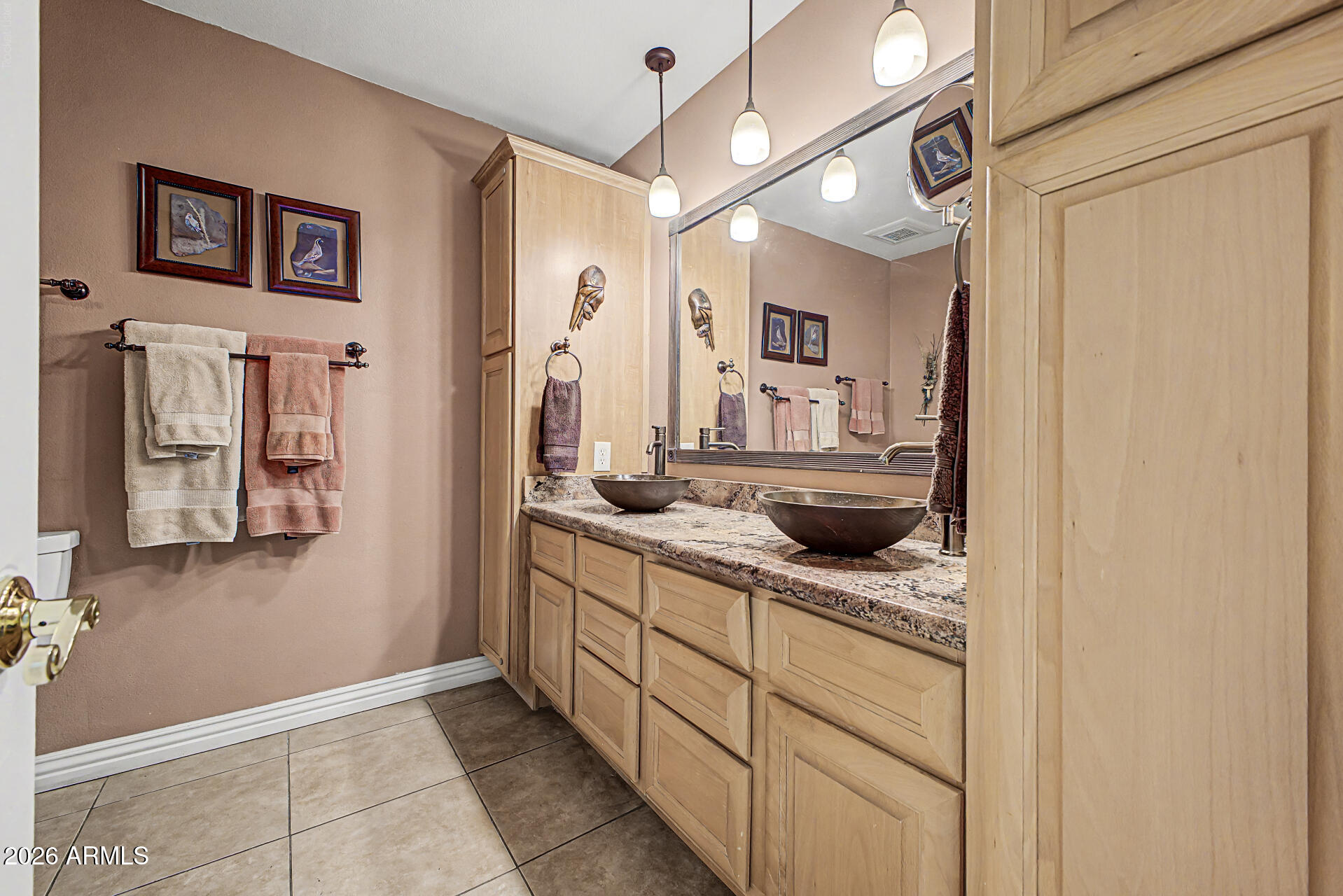 2642 W JUANITA Circle