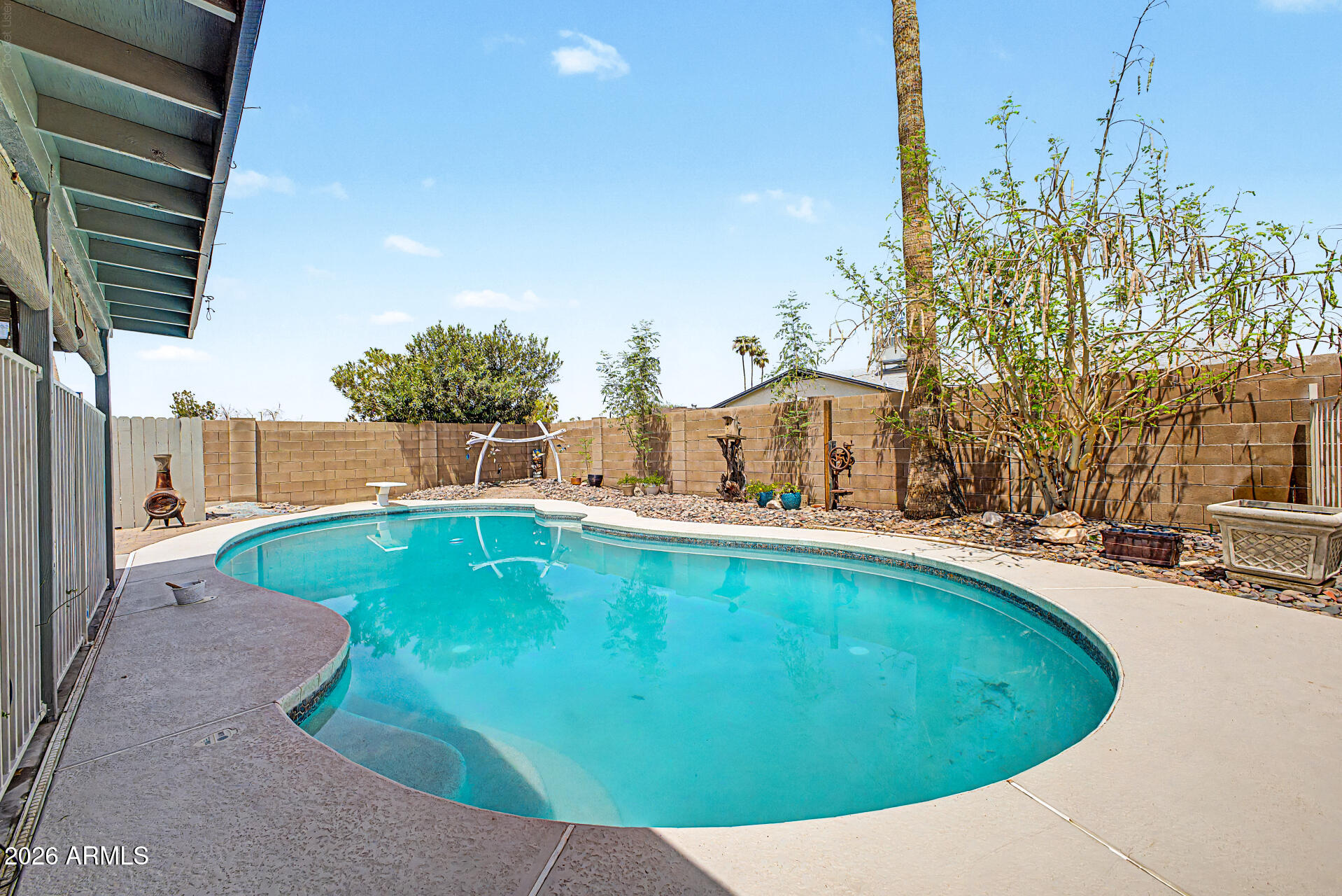 2642 W JUANITA Circle