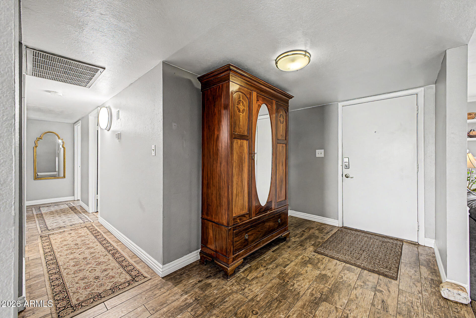 2642 W JUANITA Circle