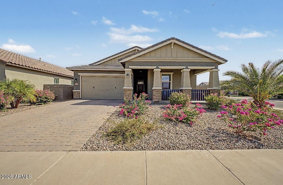 41445 W ARVADA Lane