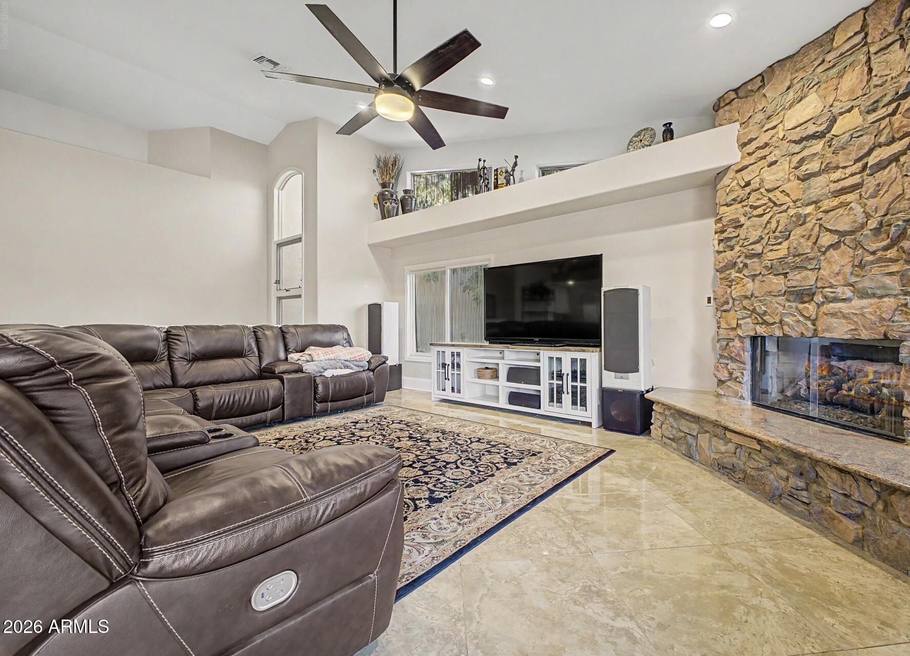 4222 E MCLELLAN Circle 12