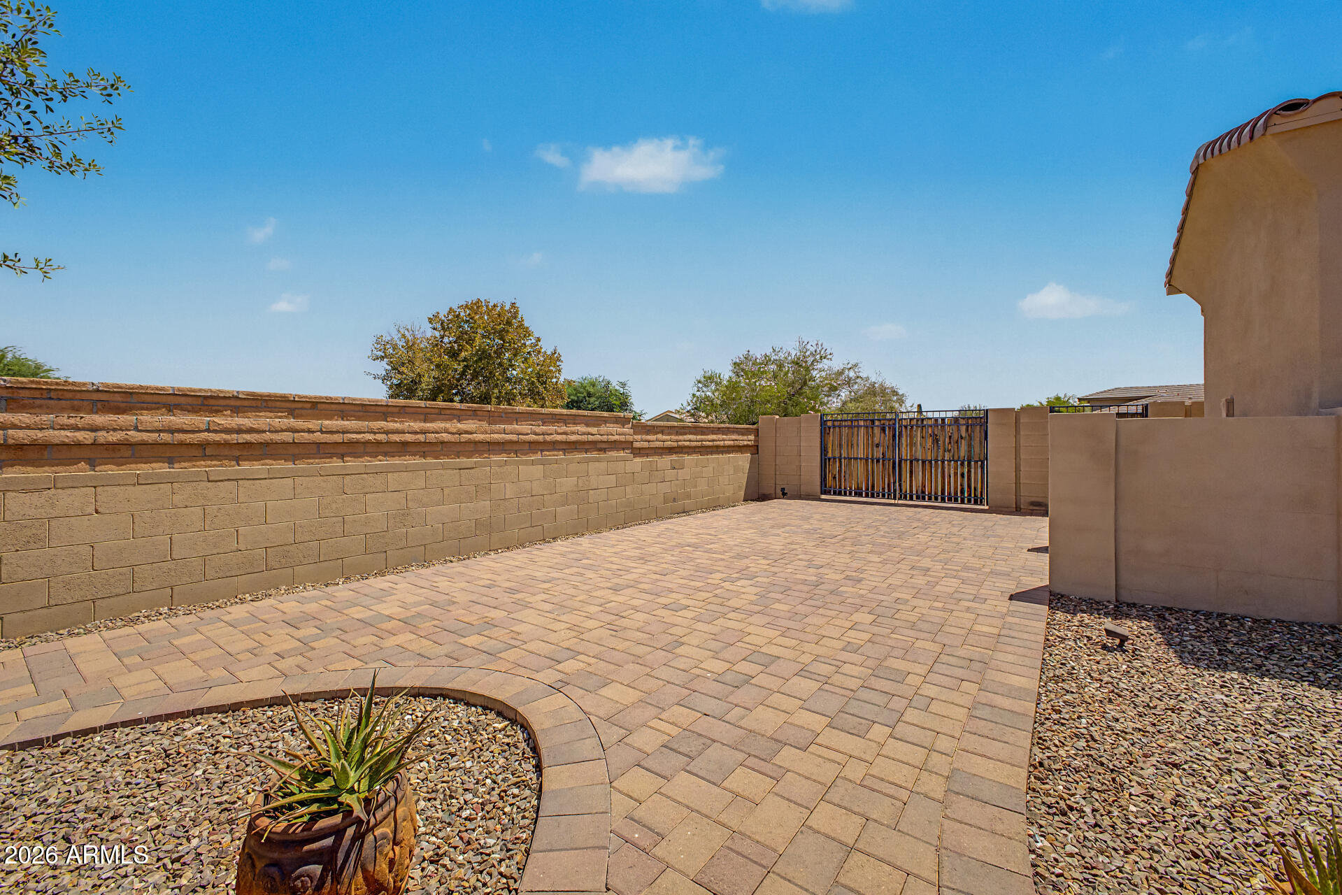 7446 S TUCANA Lane