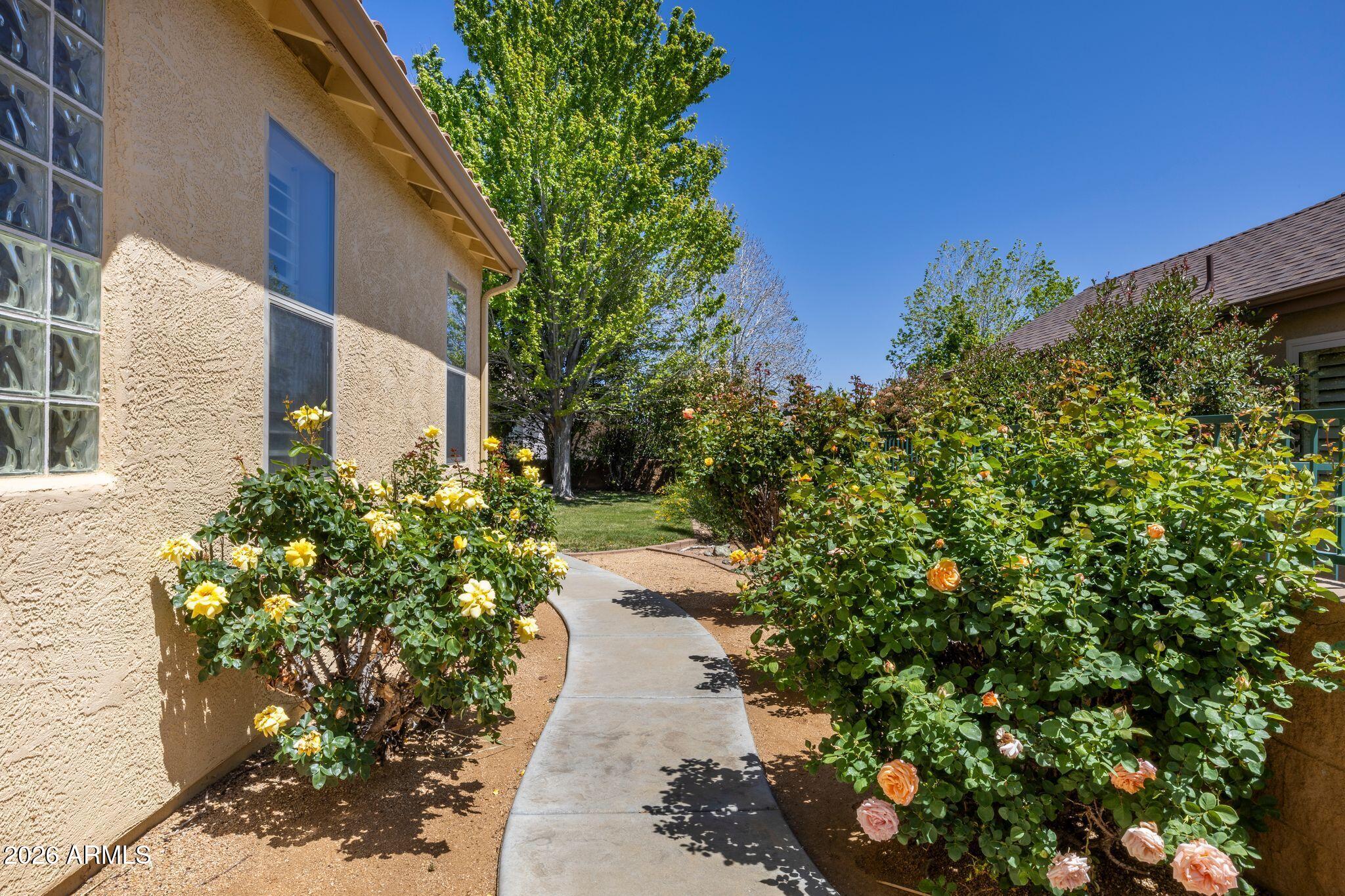 7186 E Grass Land Drive