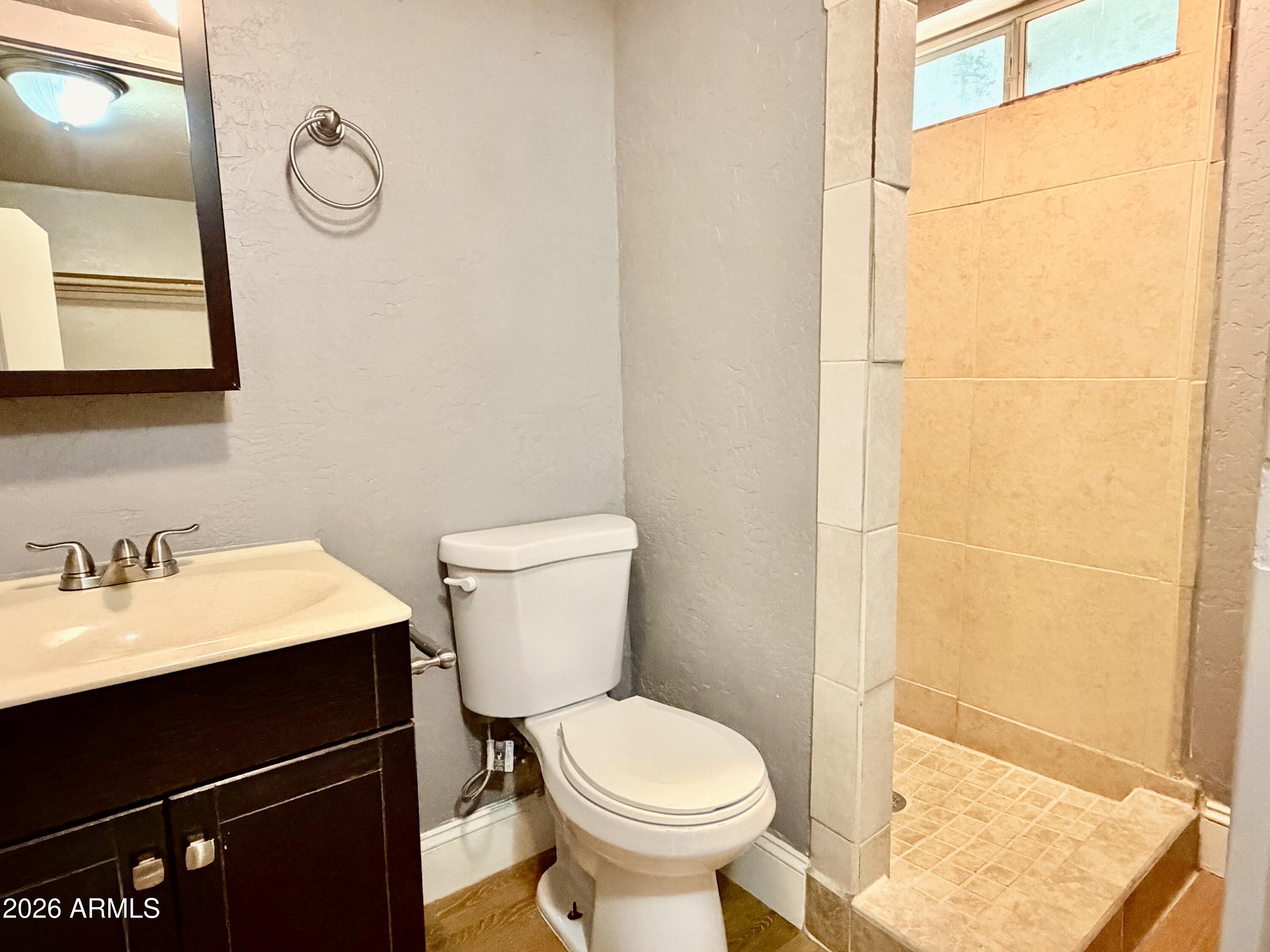 525 E JUDI Drive