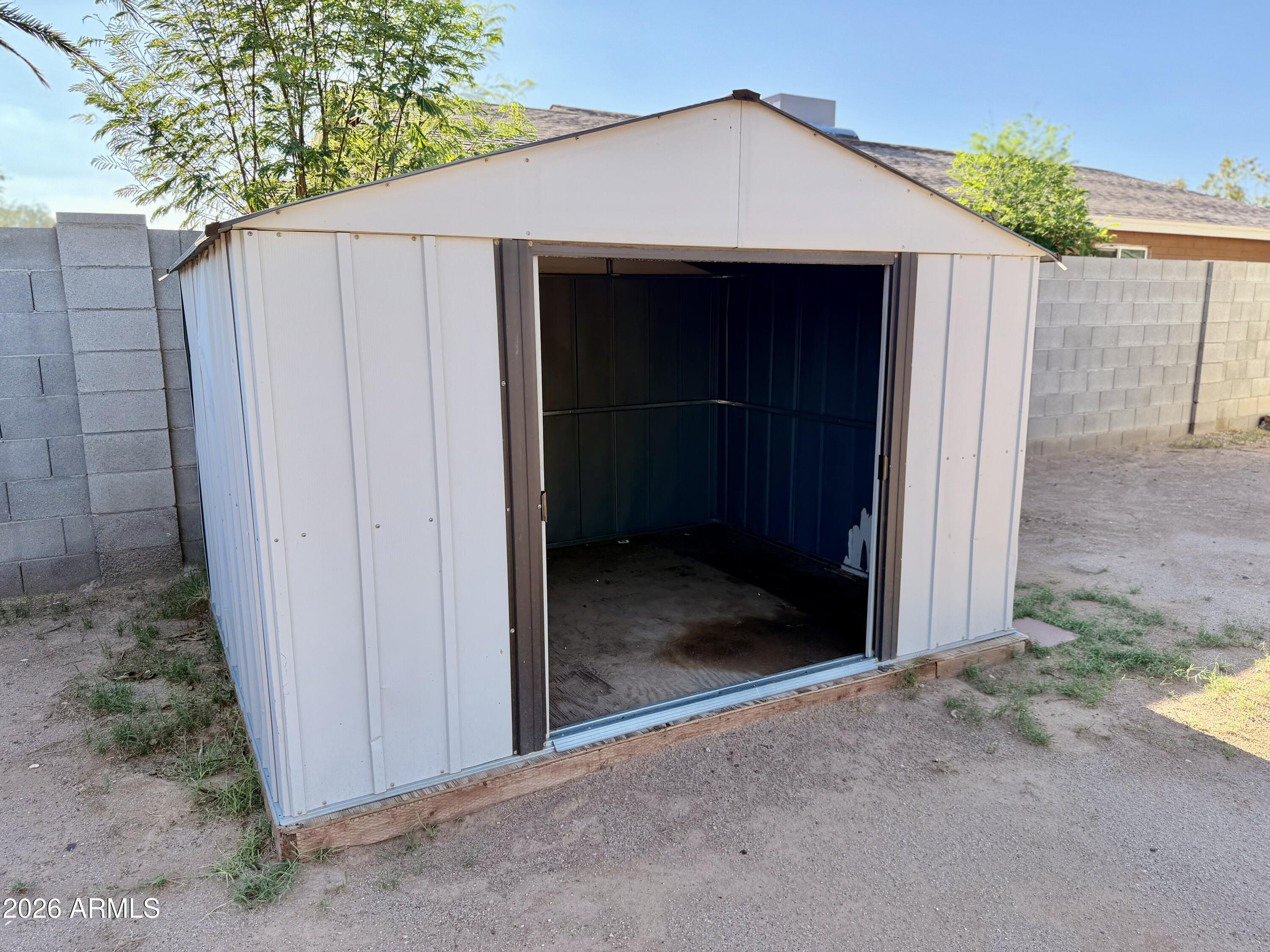 525 E JUDI Drive