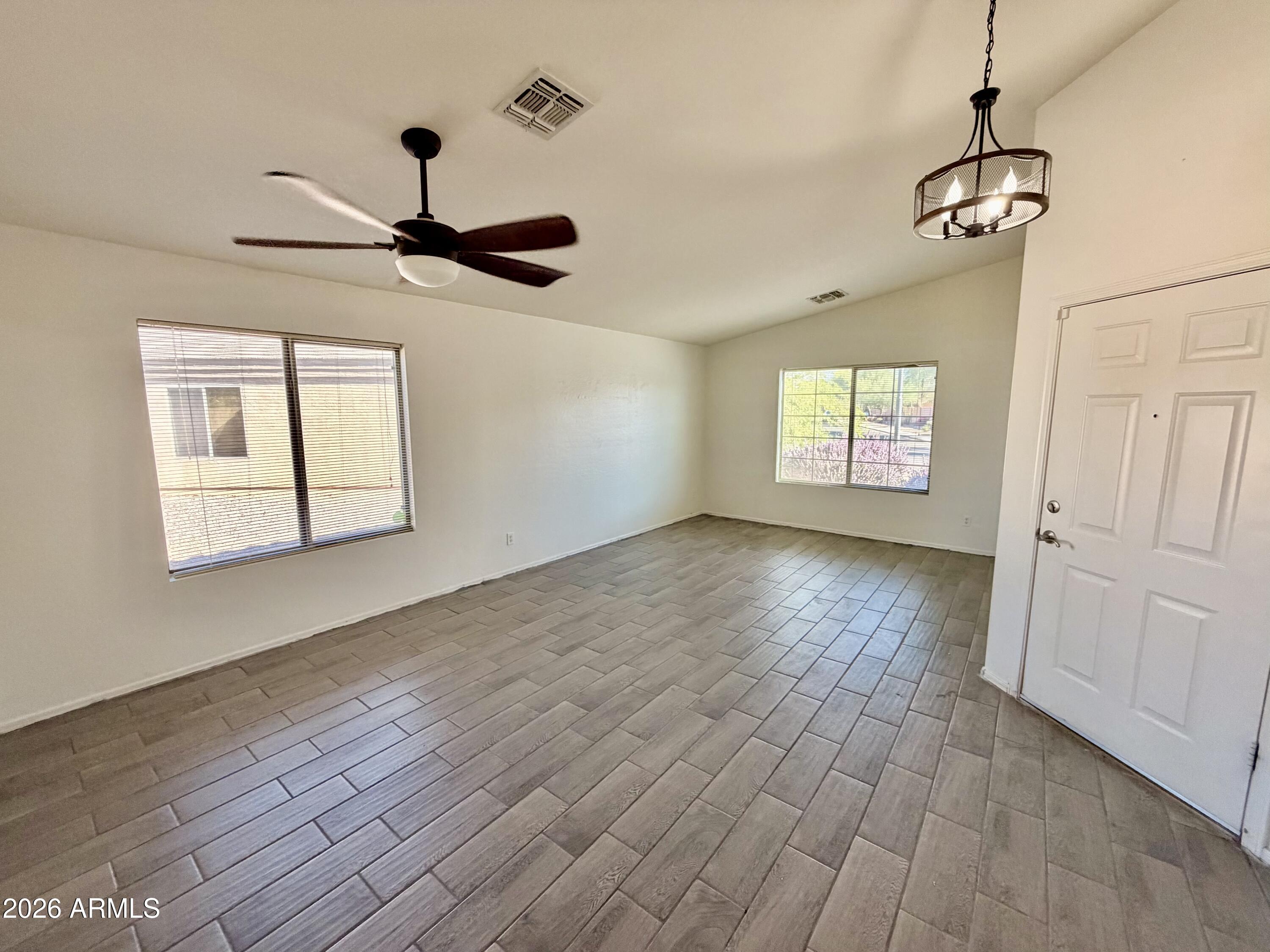 1880 E KACHINA Drive