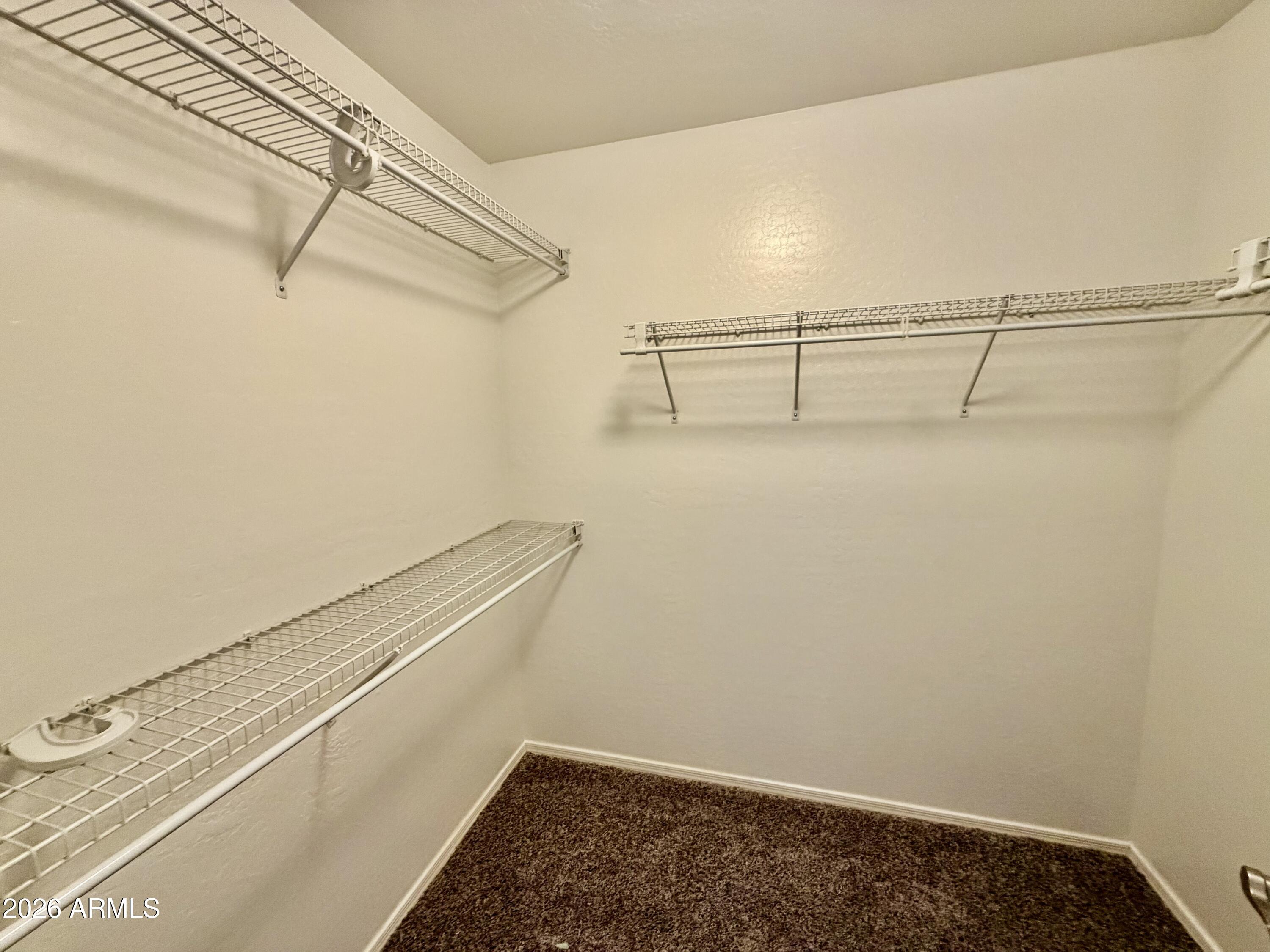 1880 E KACHINA Drive