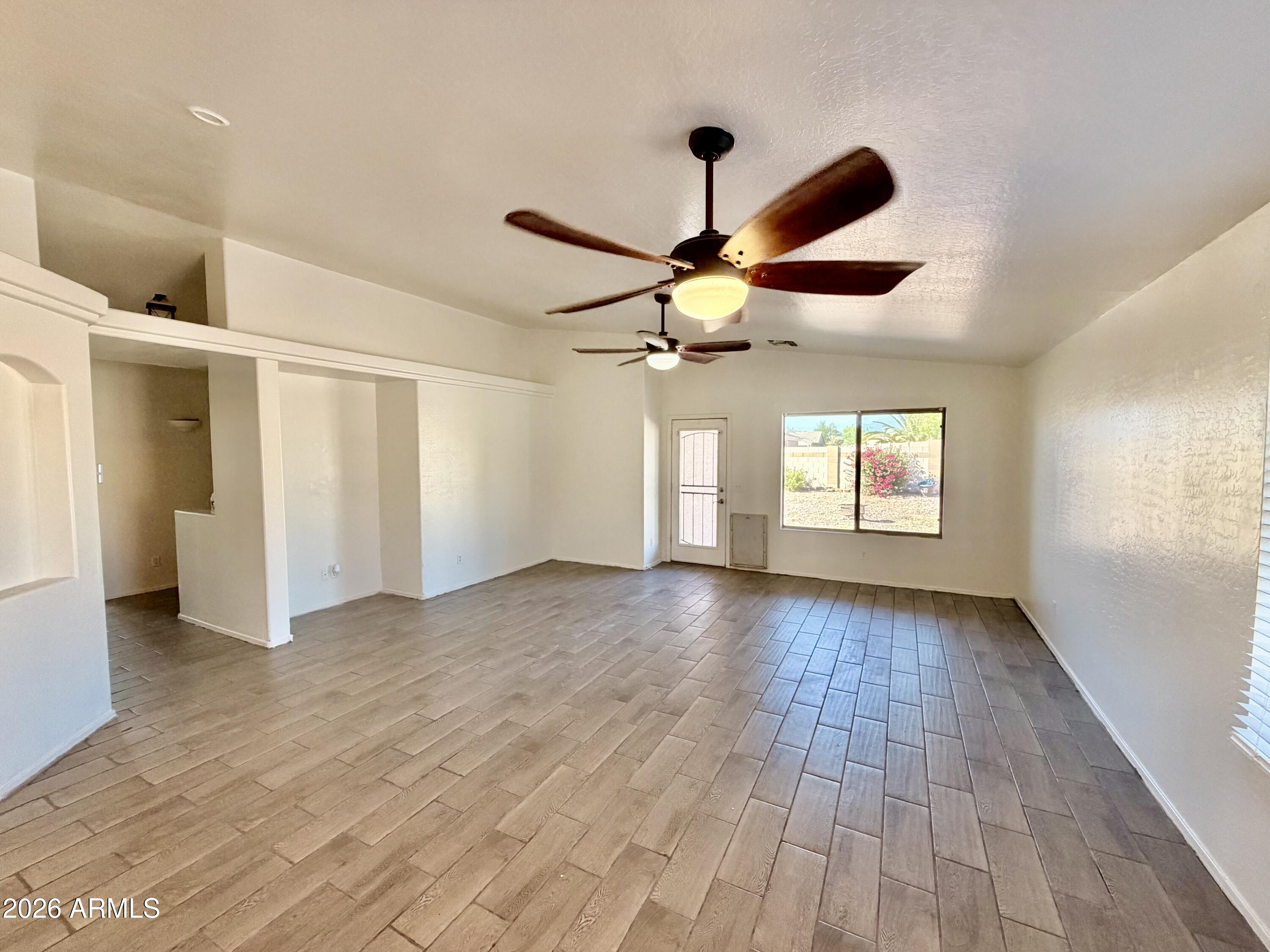 1880 E KACHINA Drive
