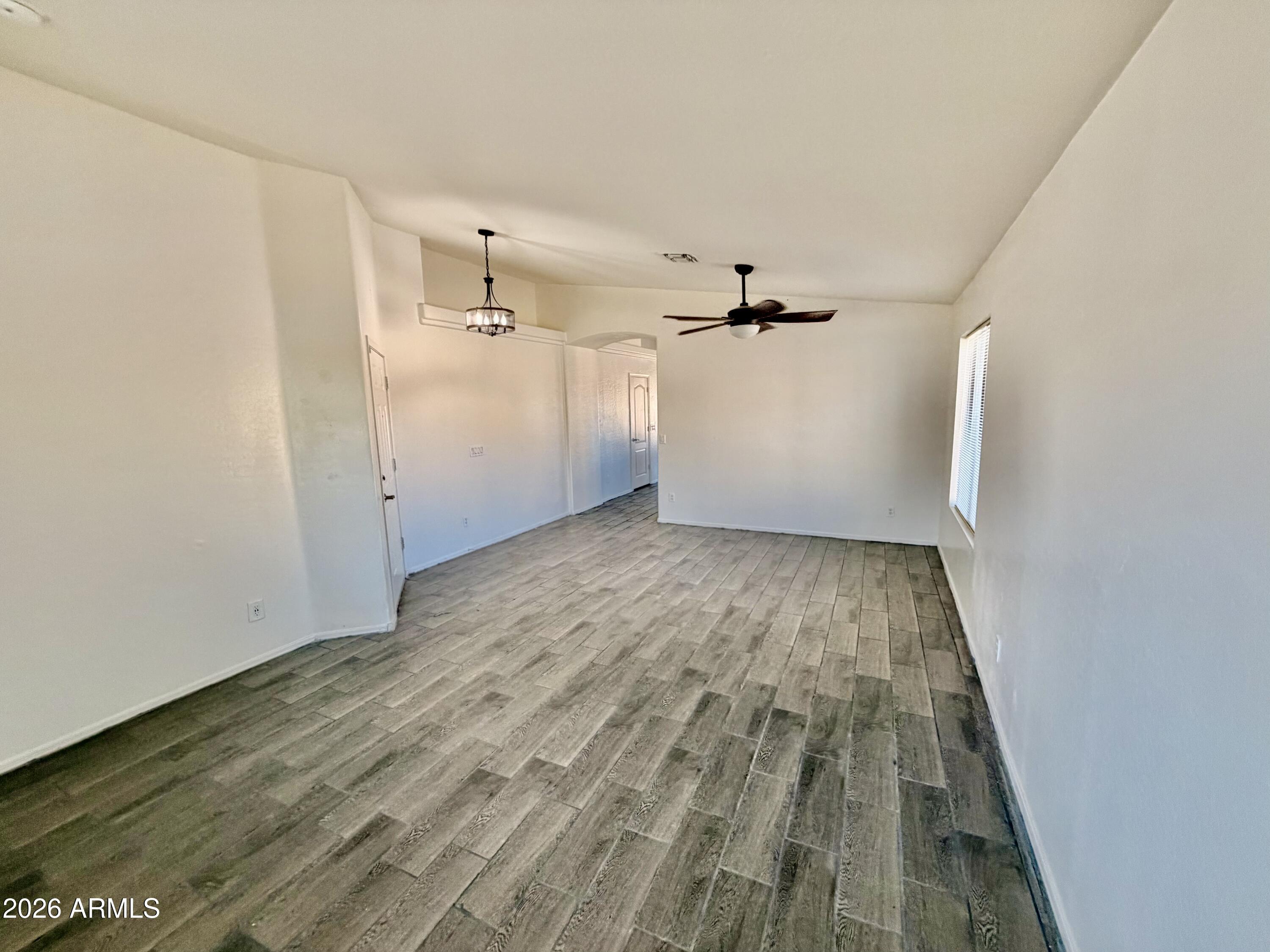 1880 E KACHINA Drive
