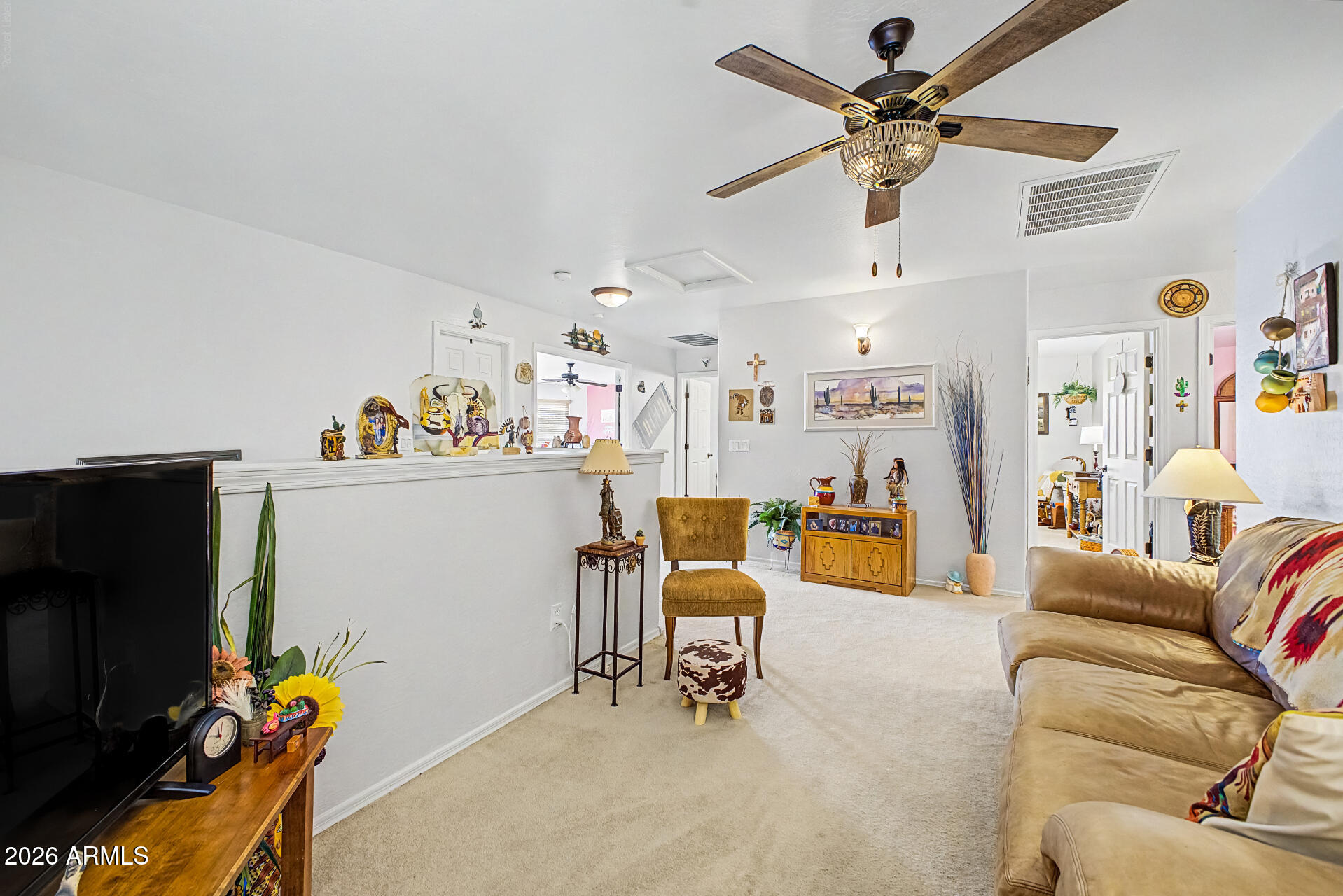 1309 E DAISY Way