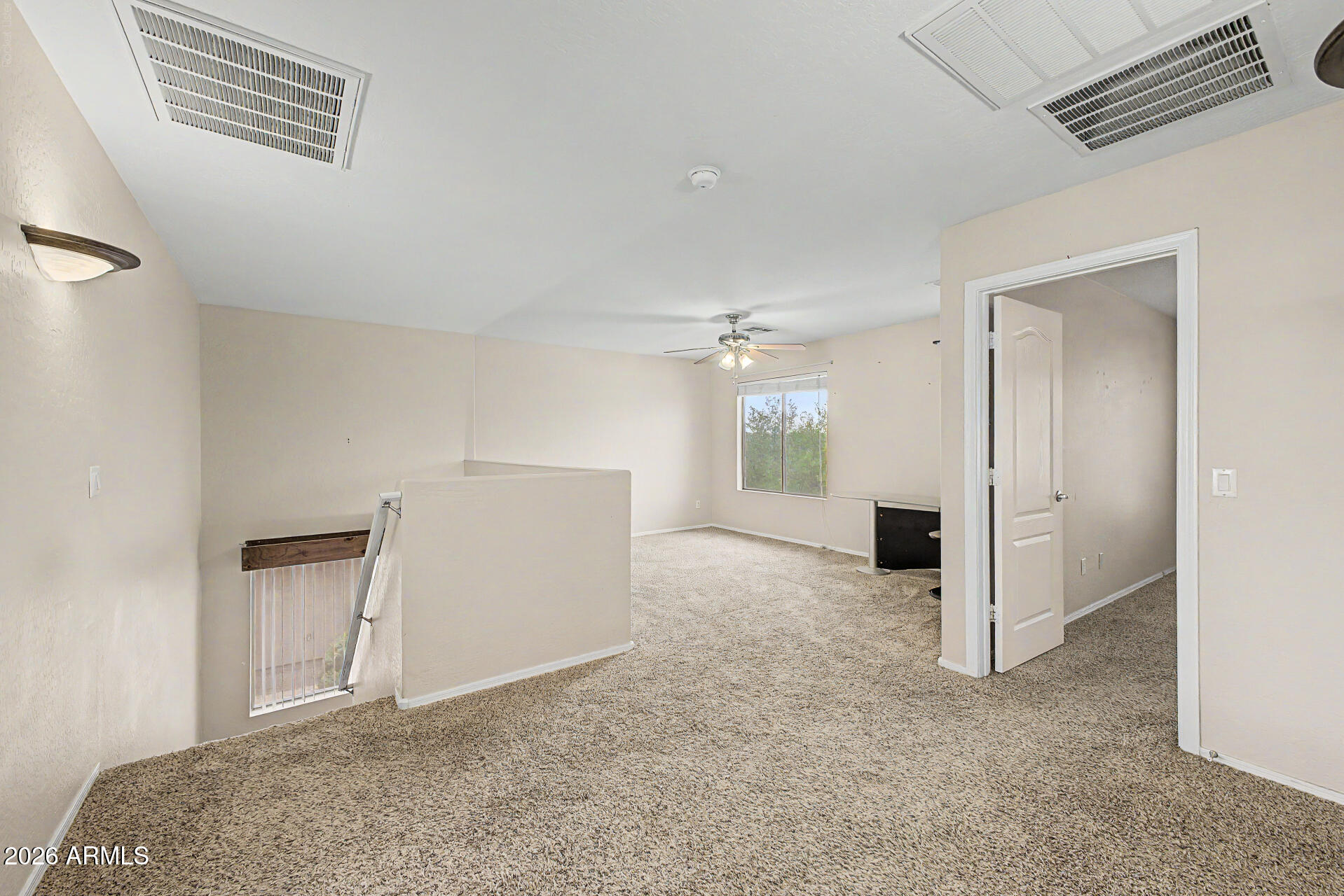 450 E MOUNTAIN VIEW Road