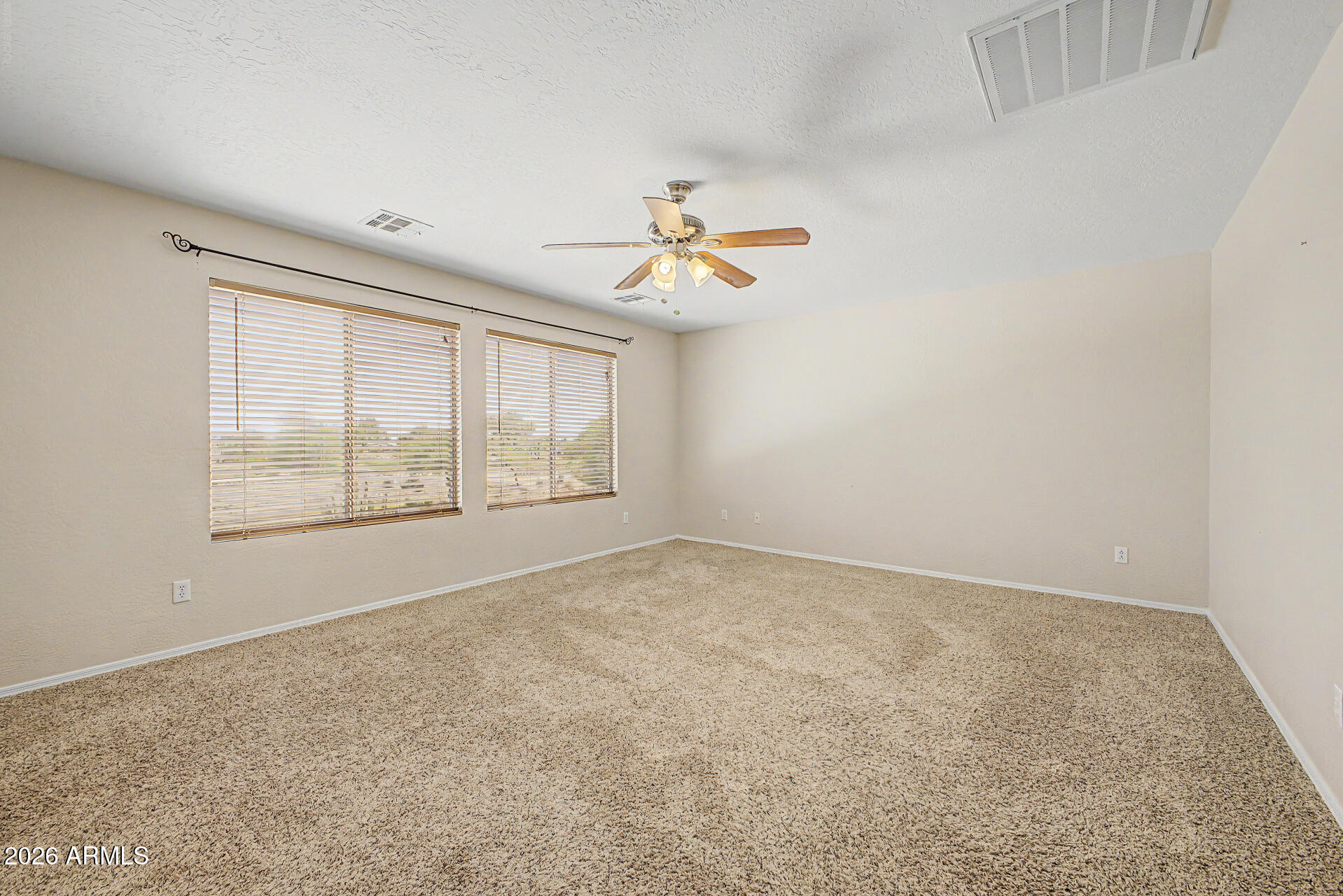 450 E MOUNTAIN VIEW Road
