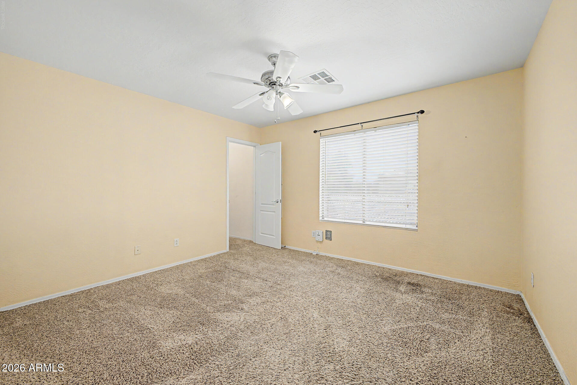 450 E MOUNTAIN VIEW Road