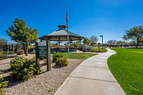 450 E MOUNTAIN VIEW Road