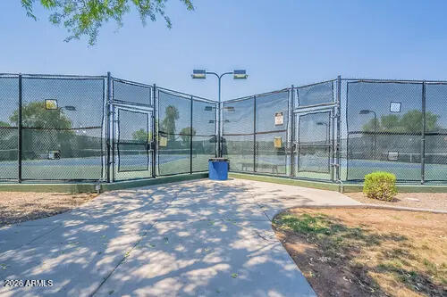 450 E MOUNTAIN VIEW Road