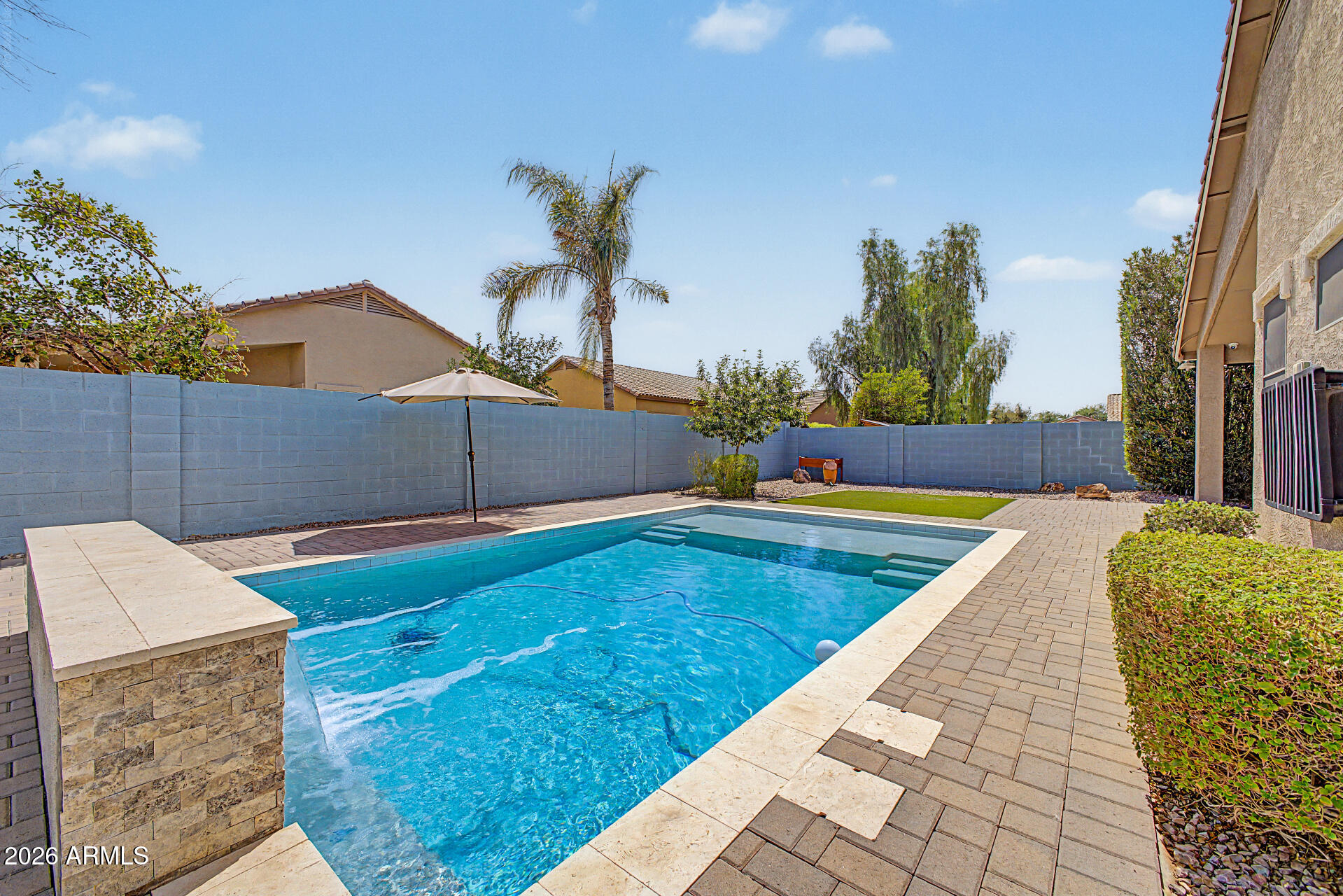 3053 E BLUEBIRD Place