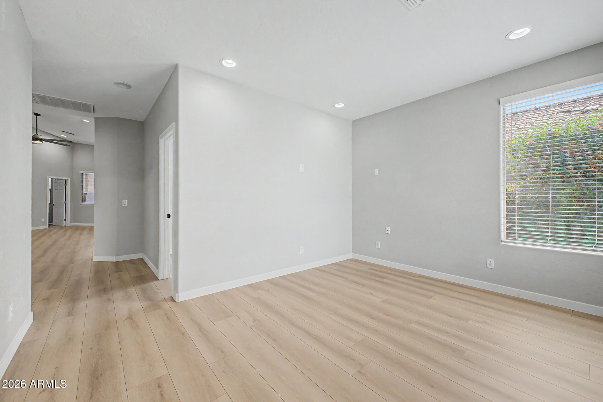 3053 E BLUEBIRD Place
