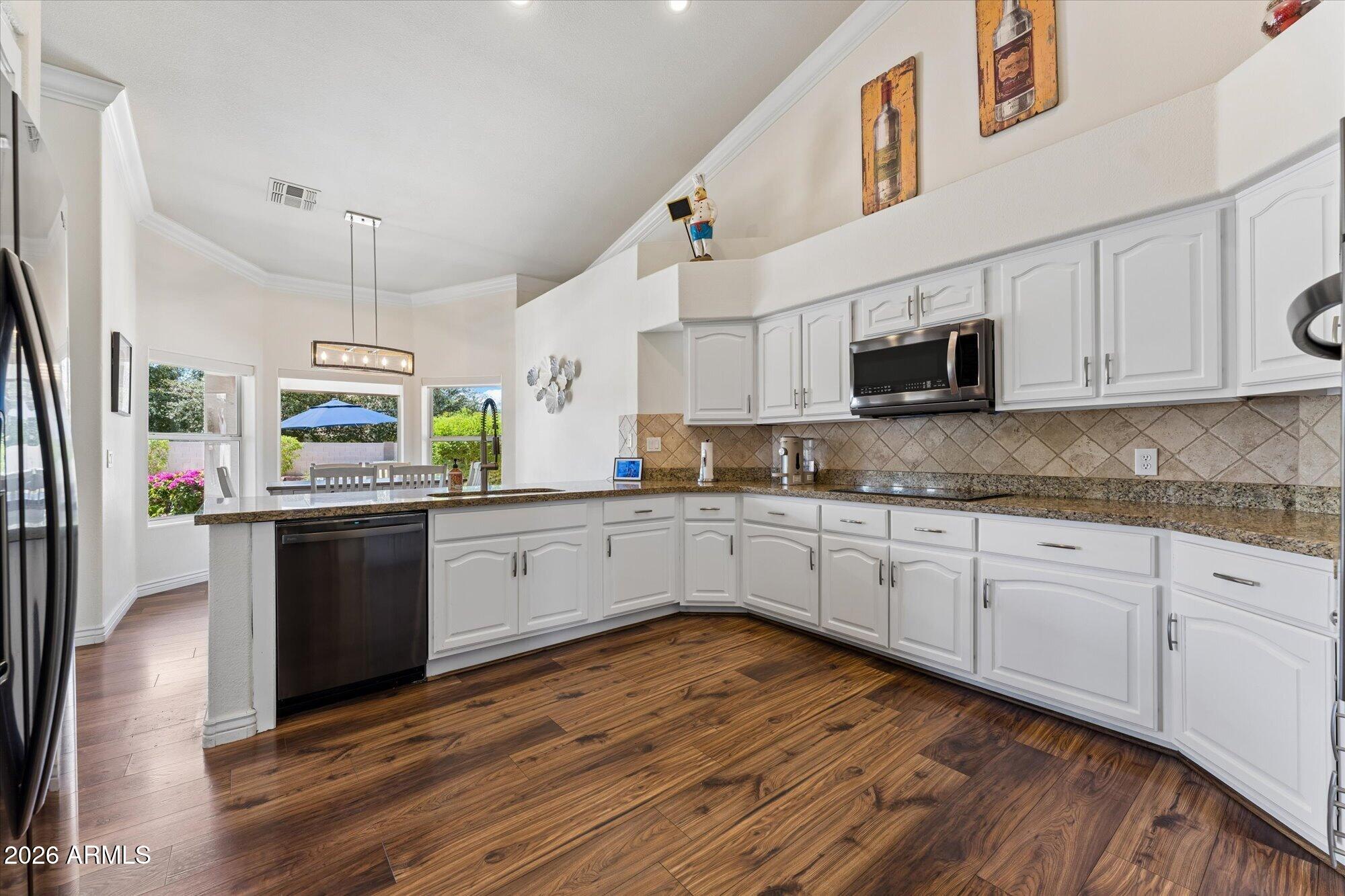 4637 W MISTY WILLOW Lane