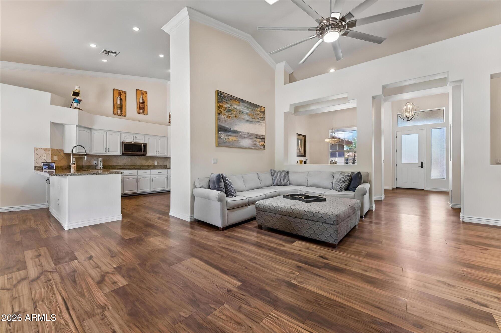 4637 W MISTY WILLOW Lane