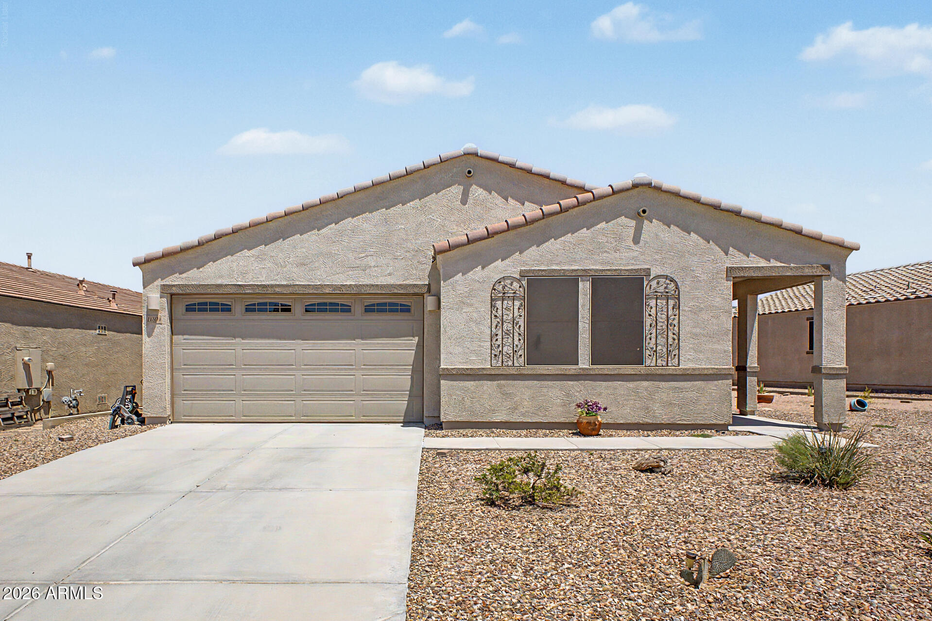 11894 E RED BUTTE