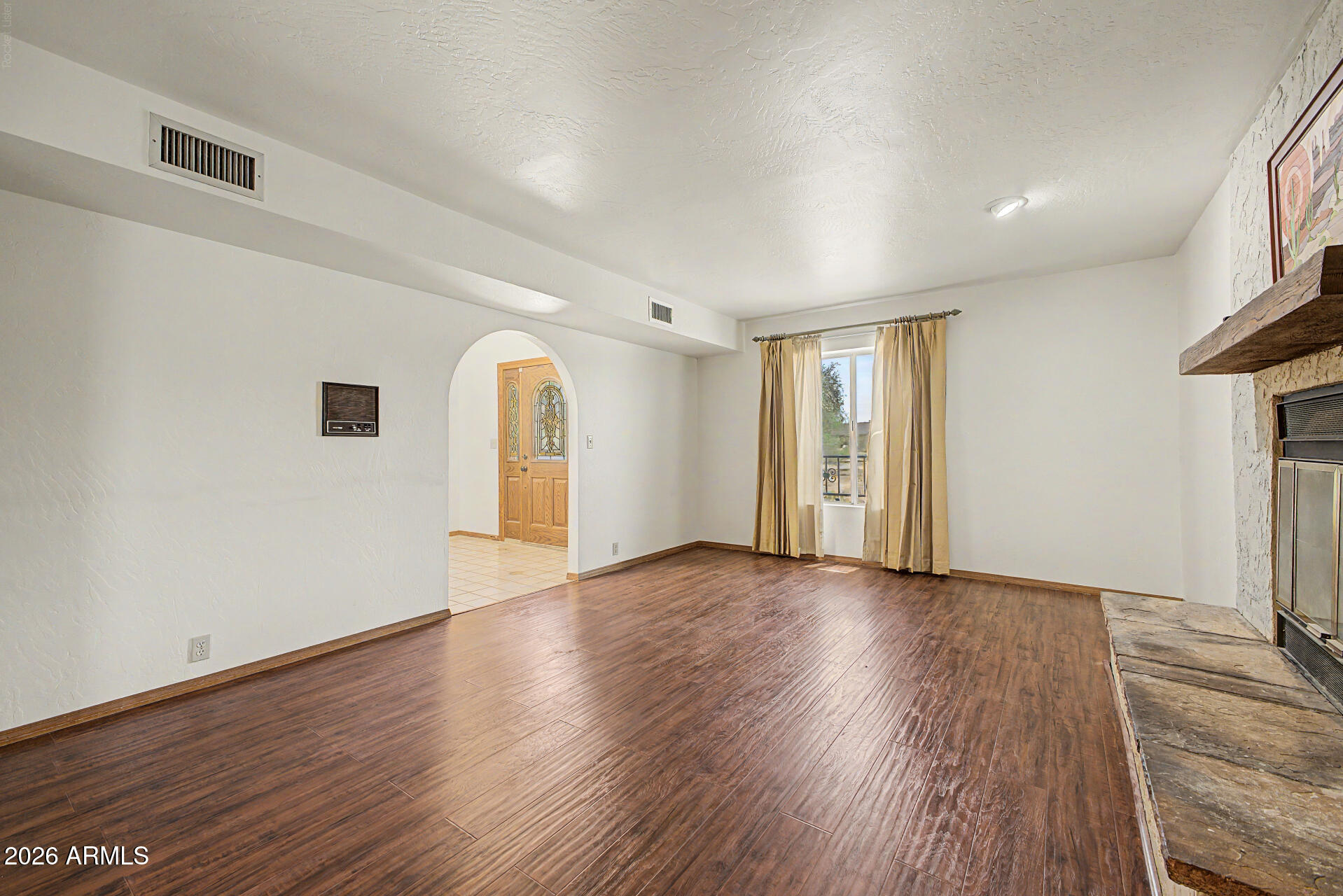 8230 E MCDOWELL Road
