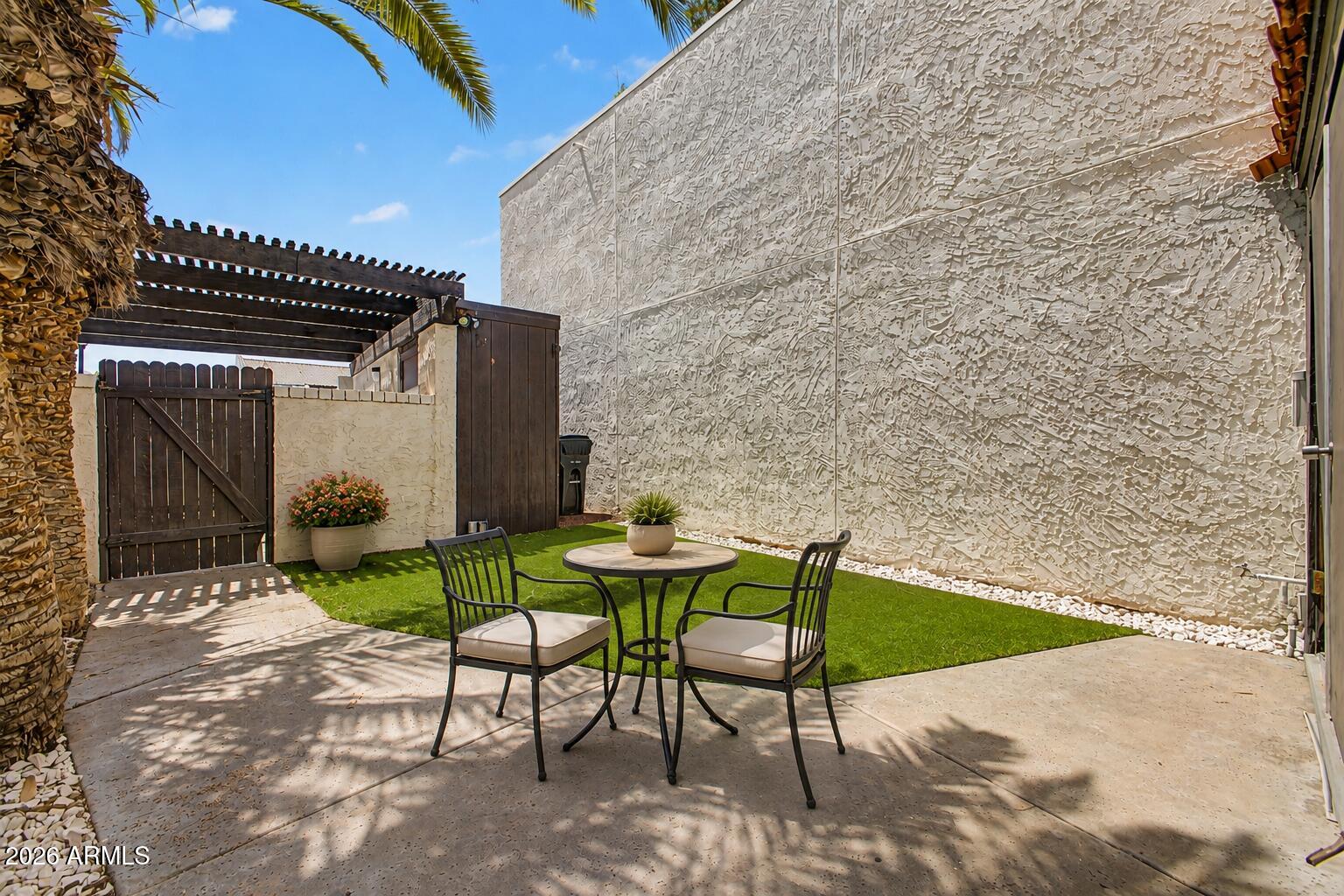 2133 E MARGARITA Drive