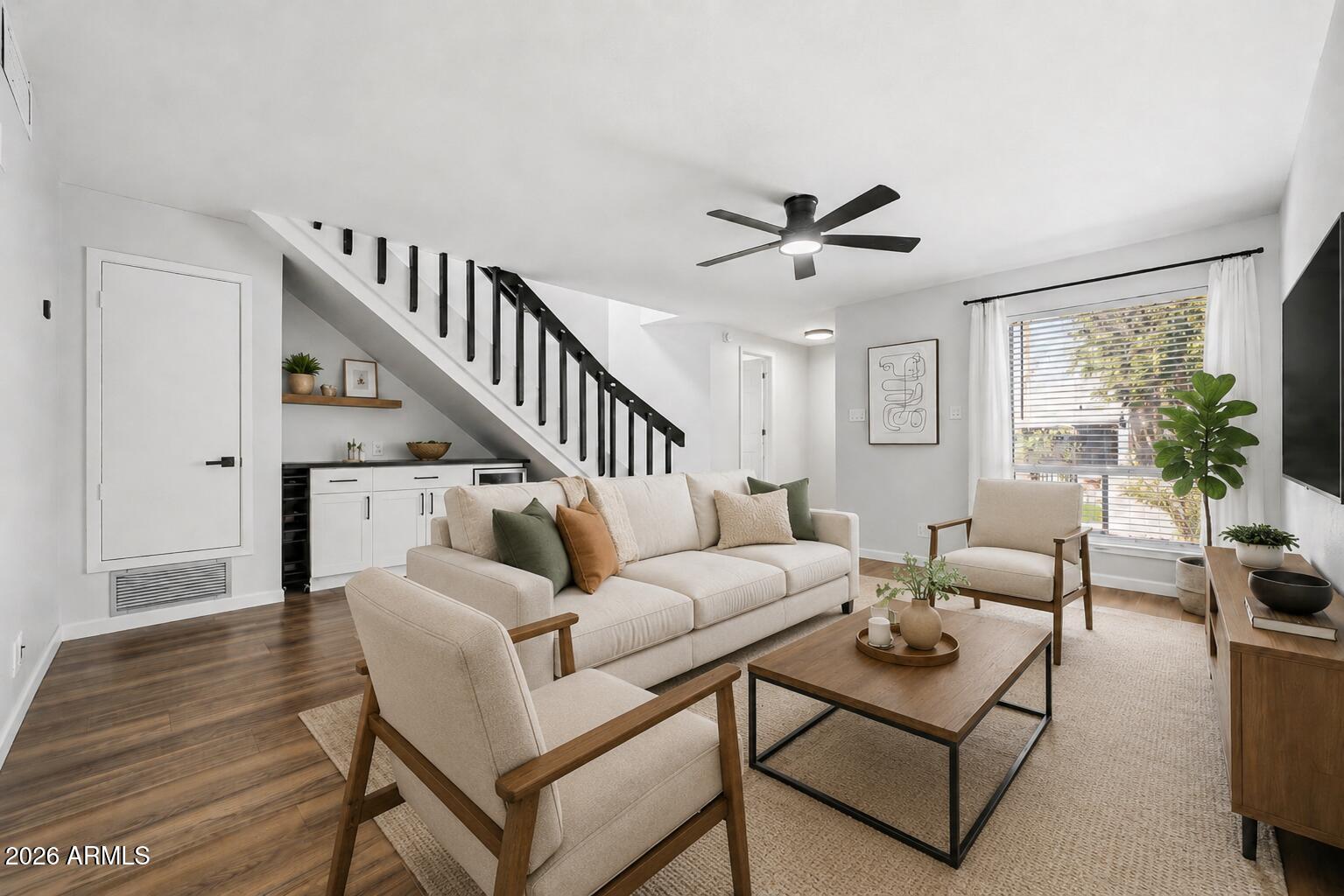 2133 E MARGARITA Drive