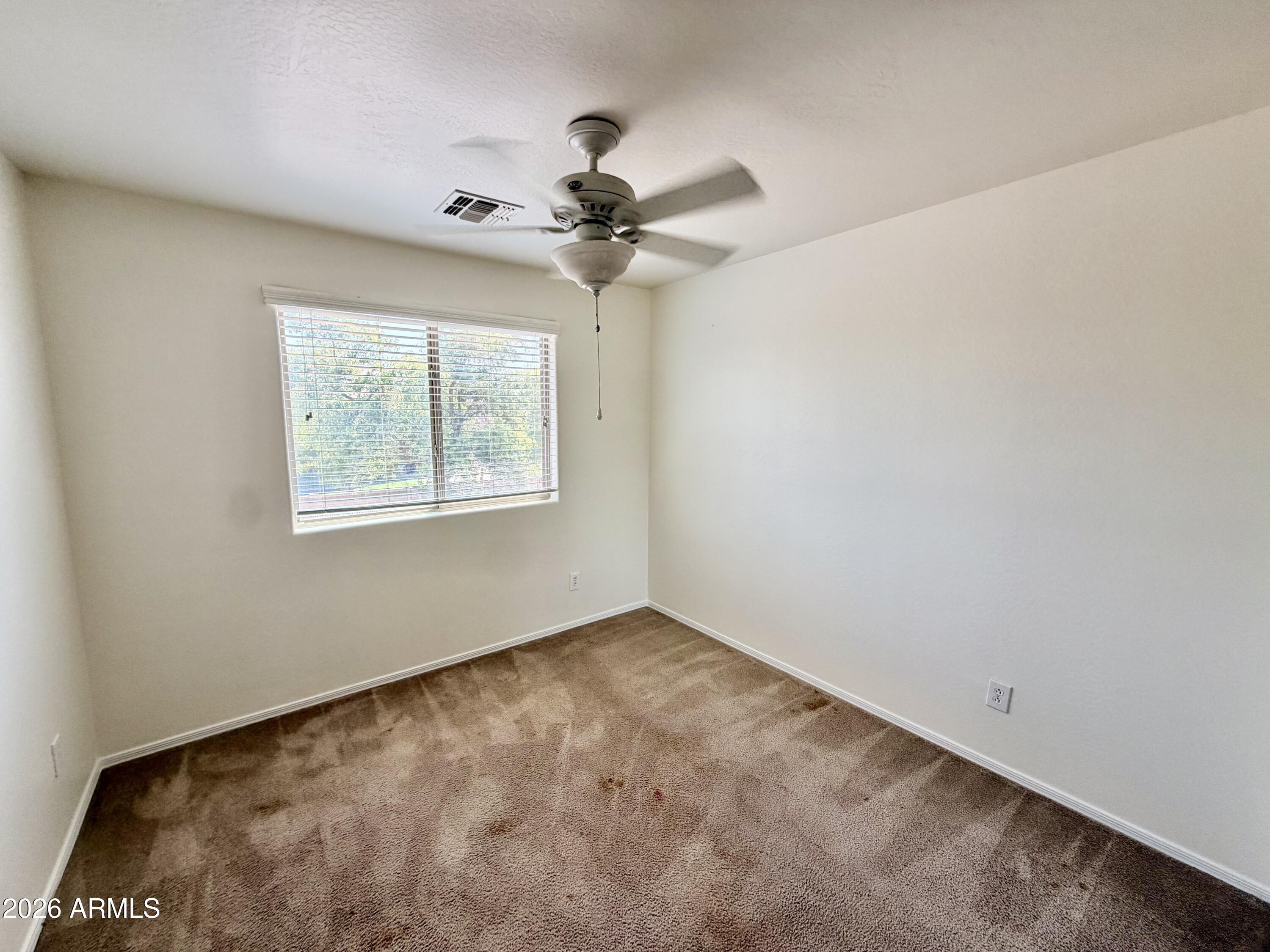 2921 N DAISY Drive
