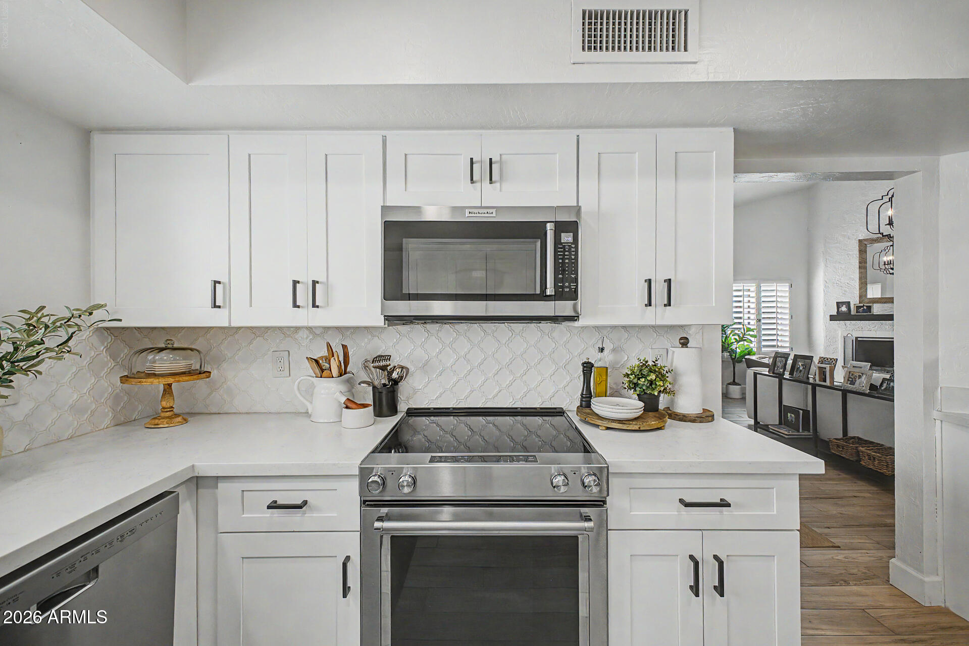 8920 N 83RD Place