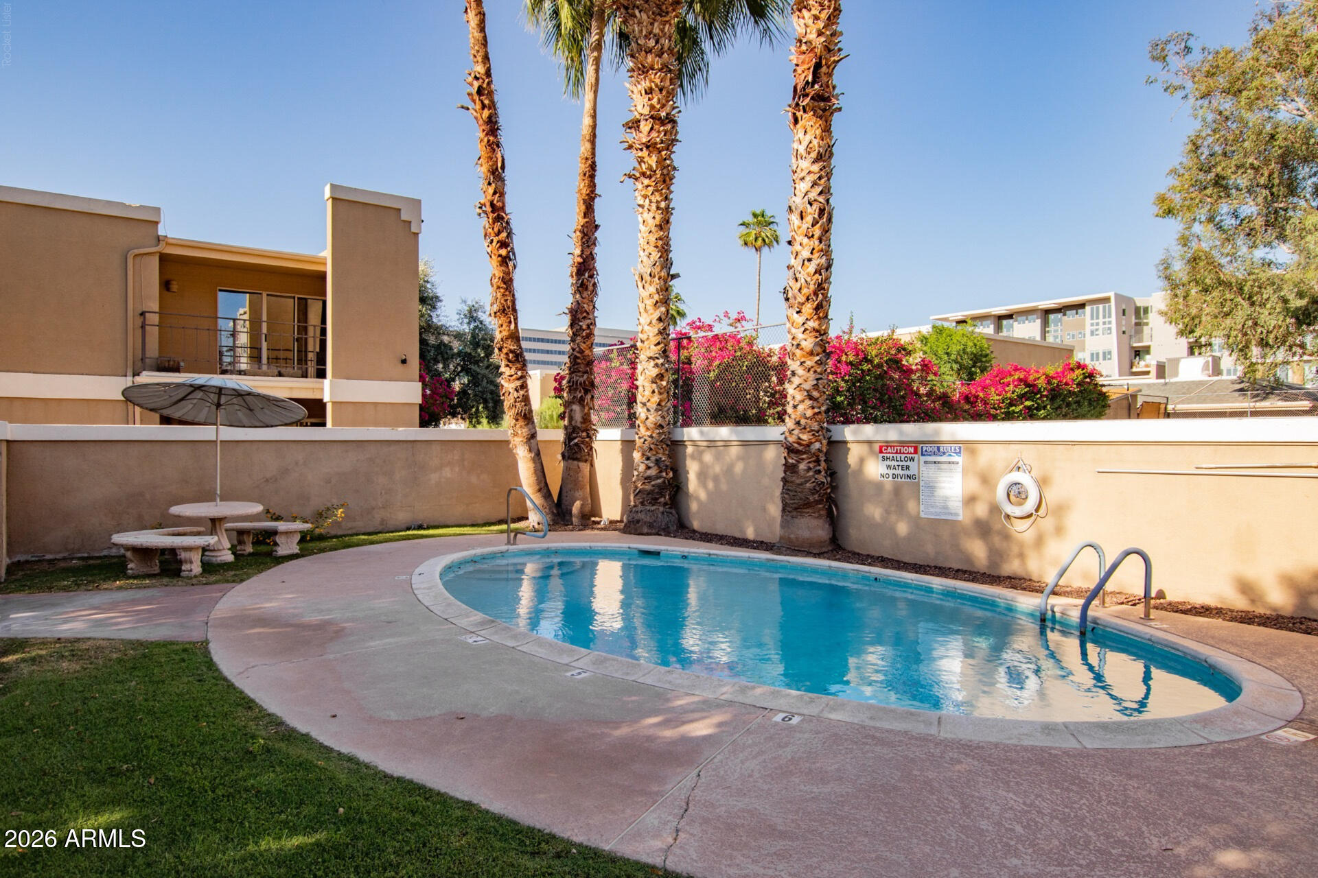 2233 E HIGHLAND Avenue 138