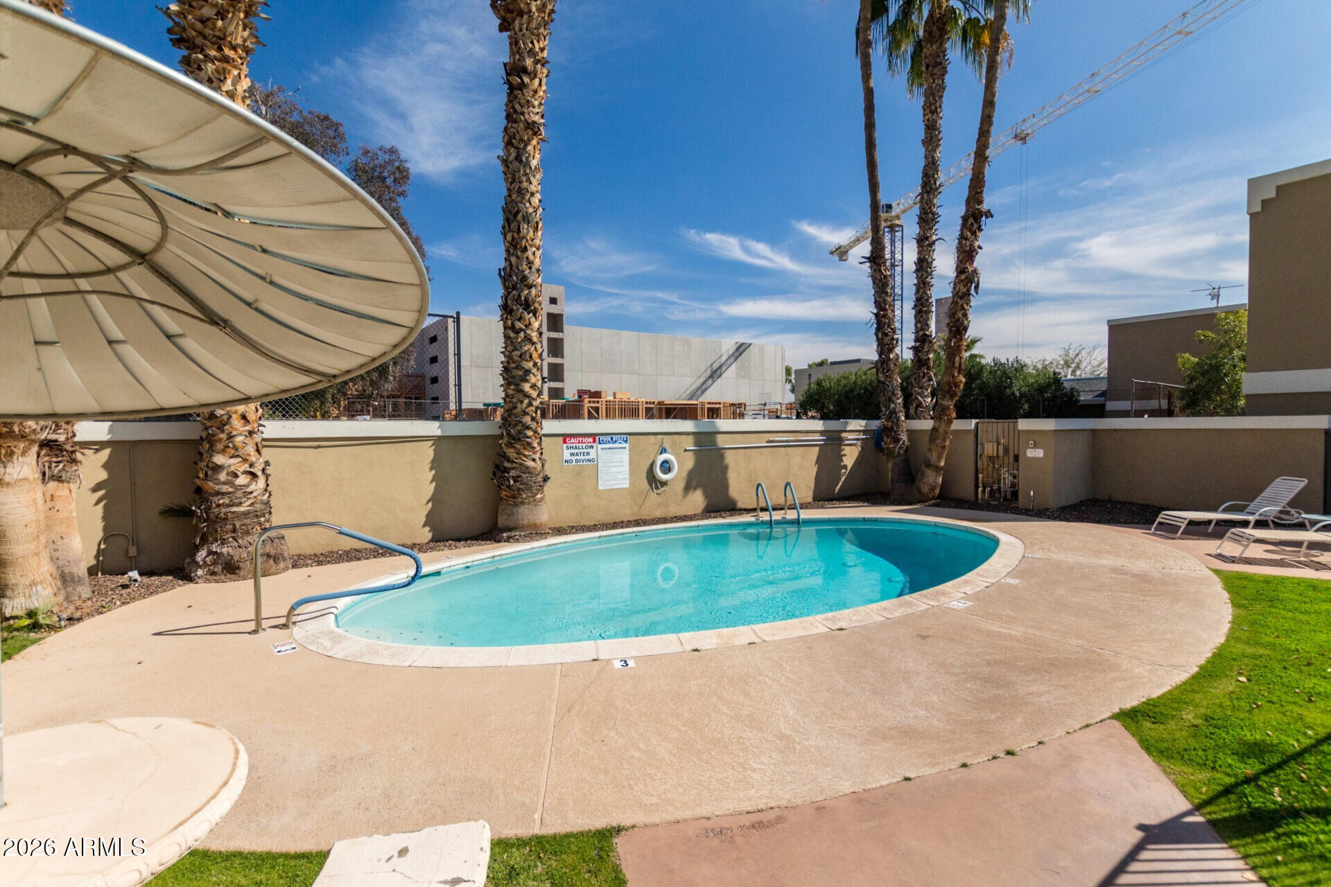 2233 E HIGHLAND Avenue 138