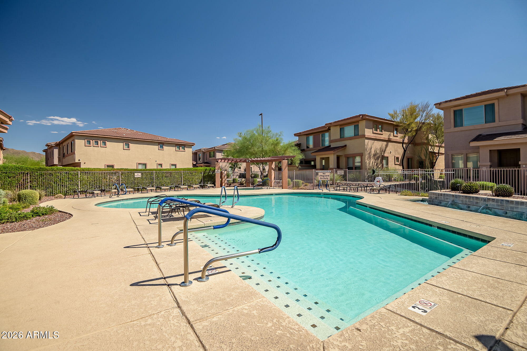 42424 N GAVILAN PEAK Parkway 25206
