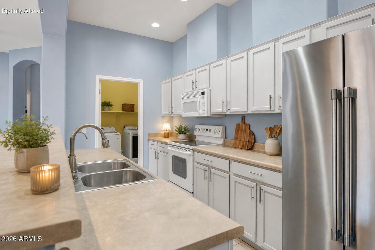 42424 N GAVILAN PEAK Parkway 25206