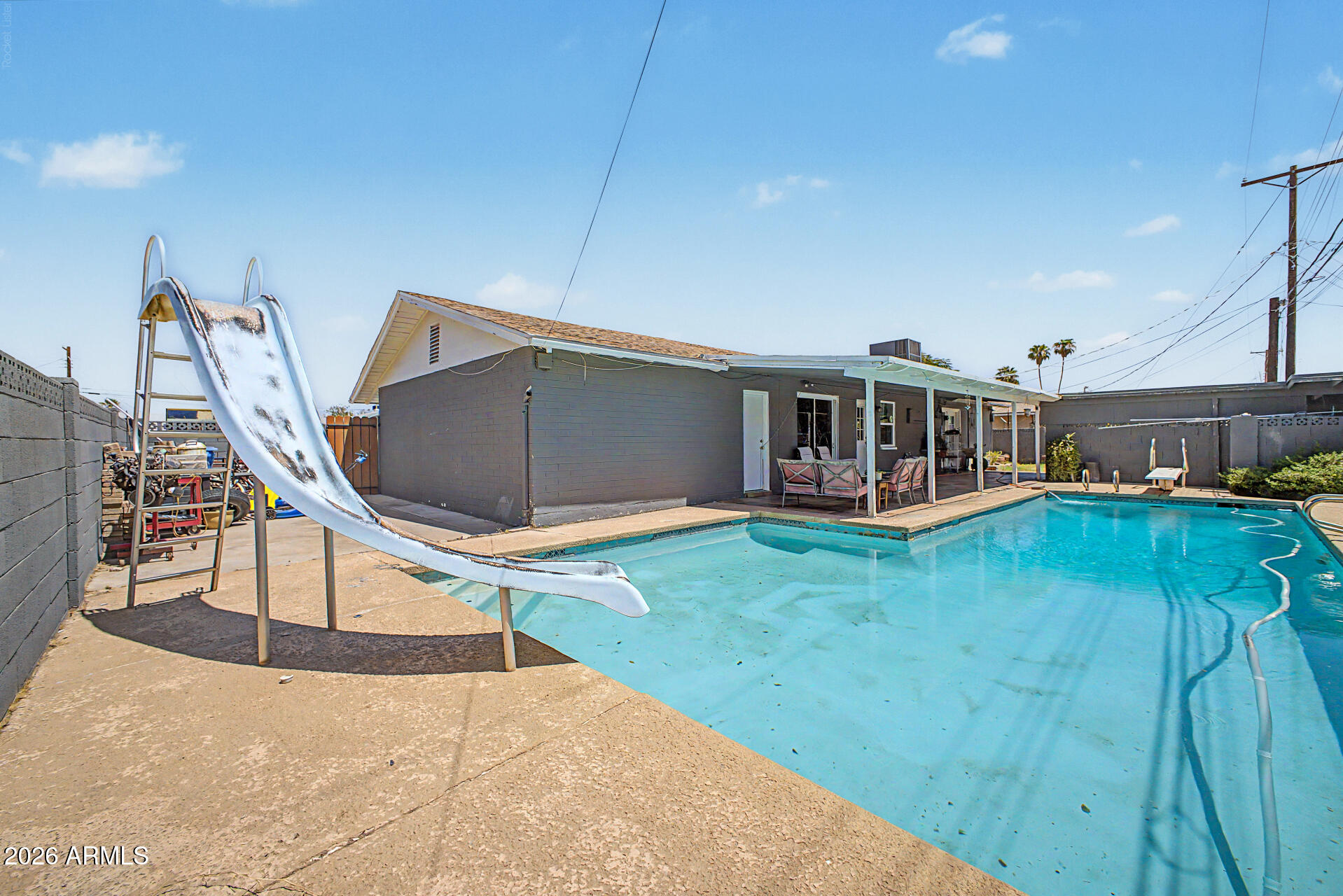 6017 W MEDLOCK Drive