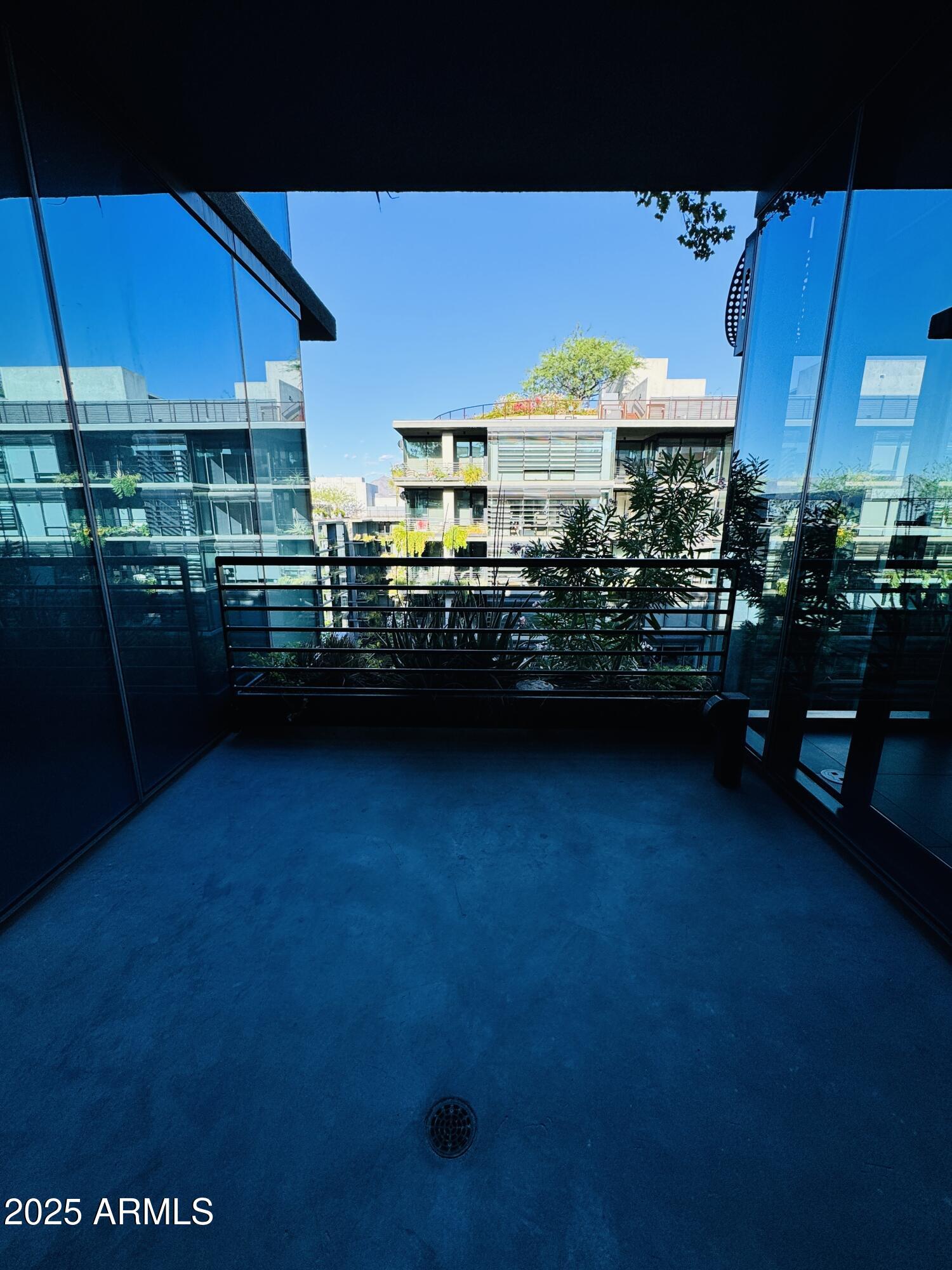 7120 E KIERLAND Boulevard 1102
