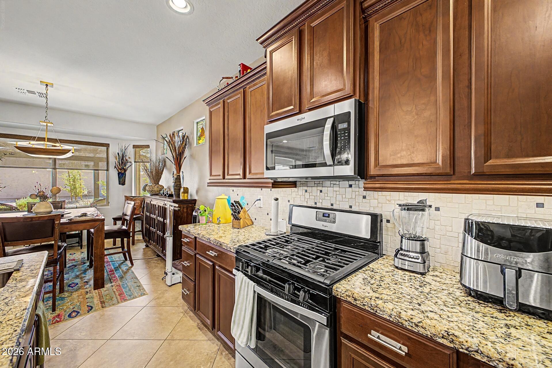 17509 W FAIRVIEW Street