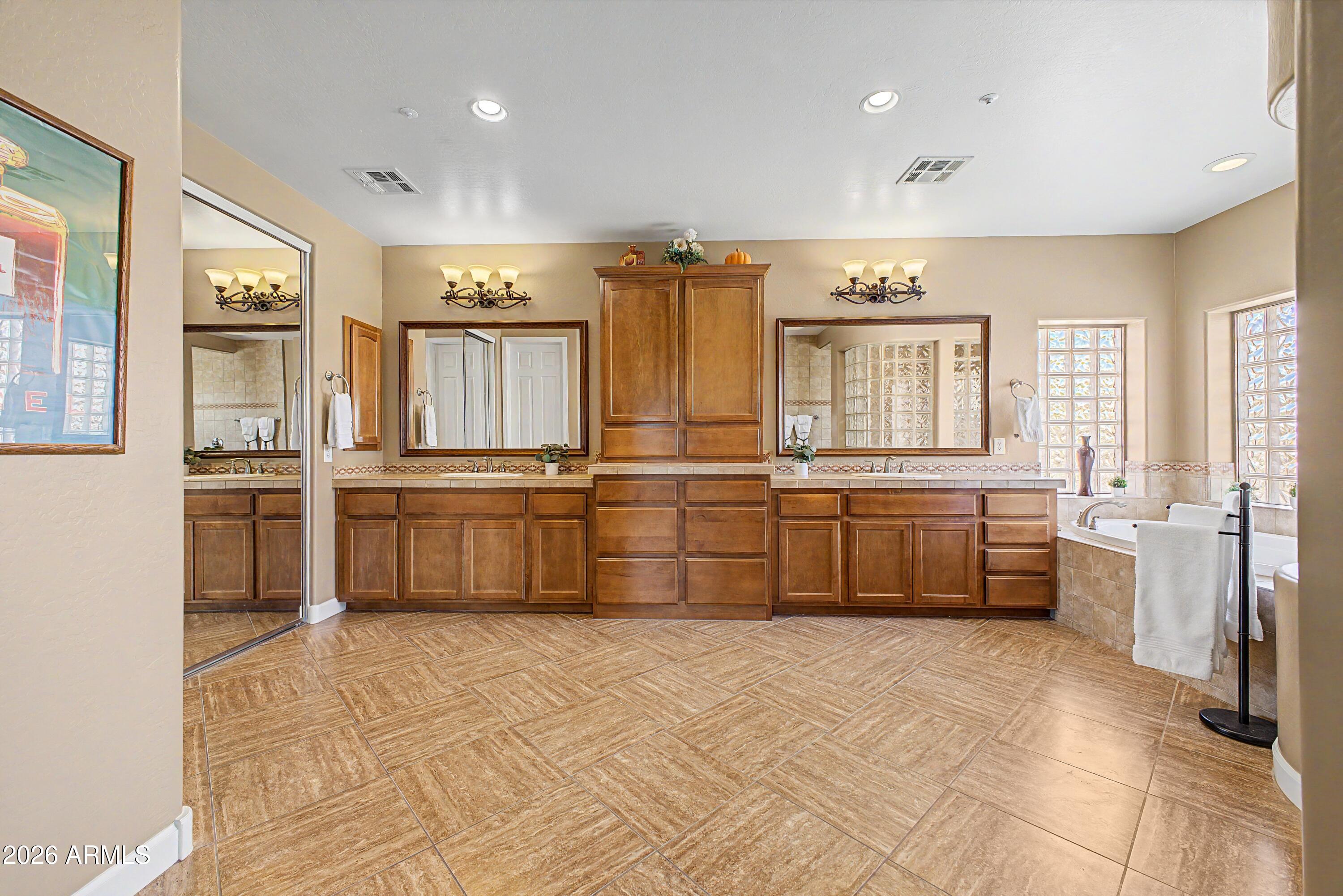 13348 W GLORIA Lane