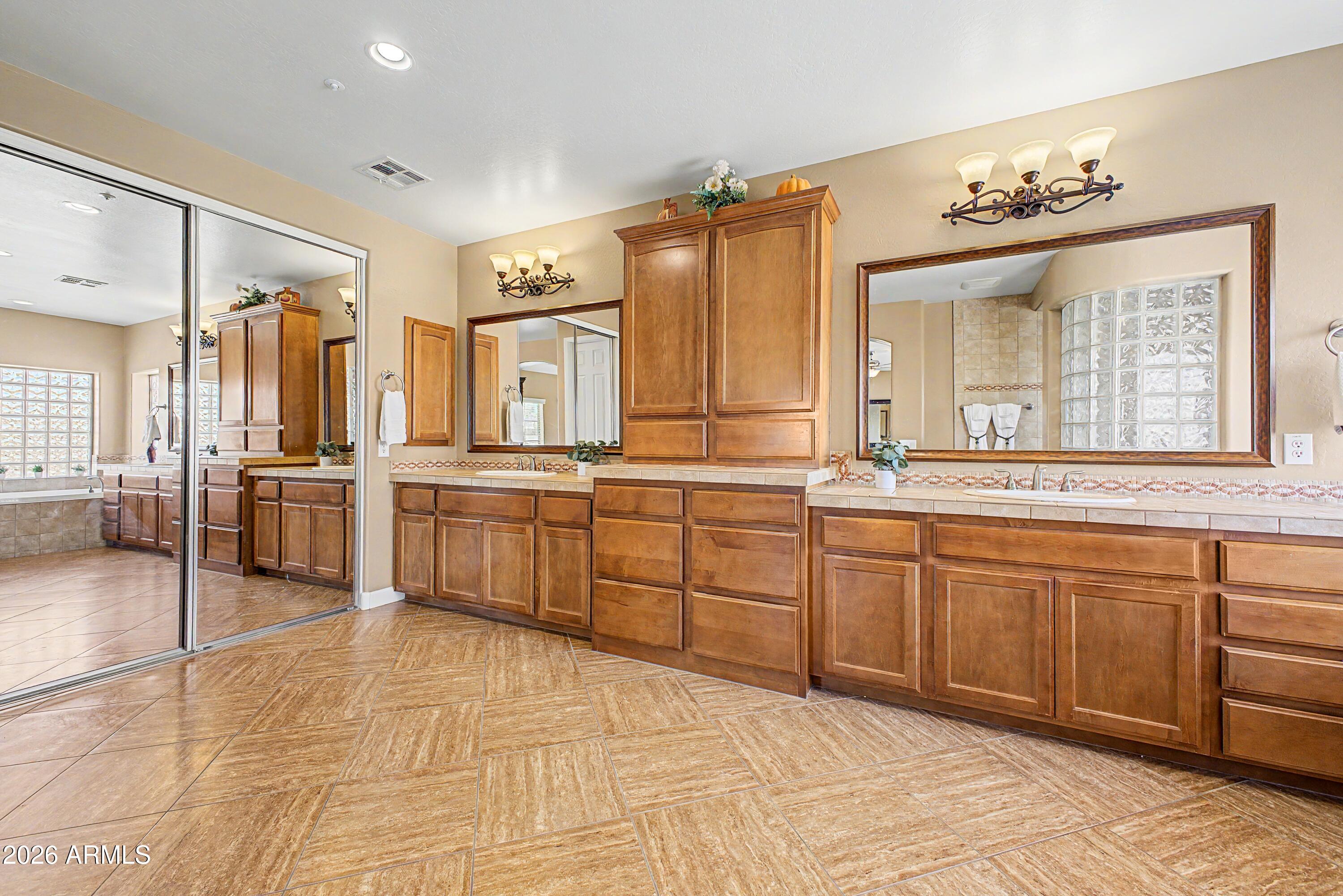 13348 W GLORIA Lane