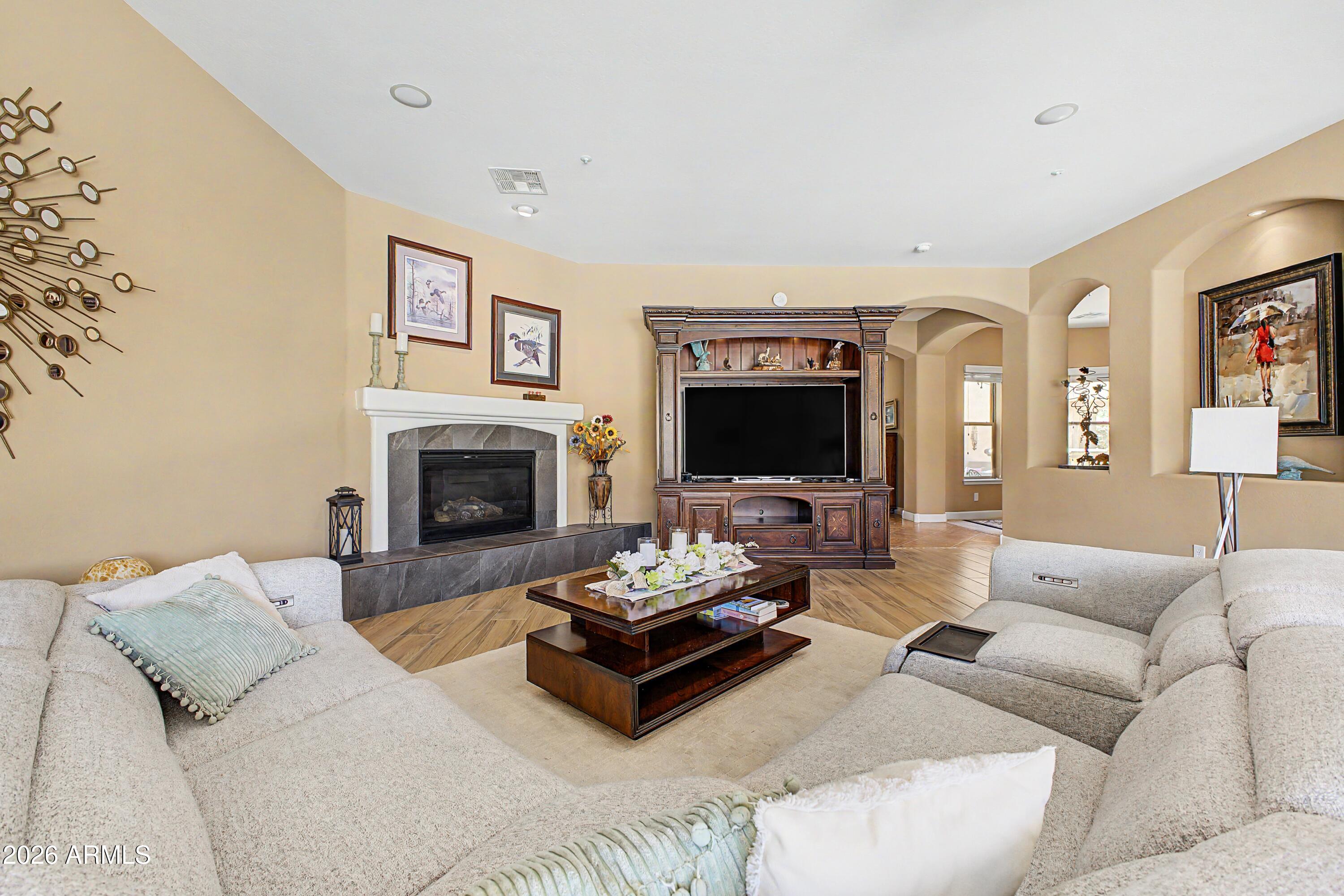 13348 W GLORIA Lane