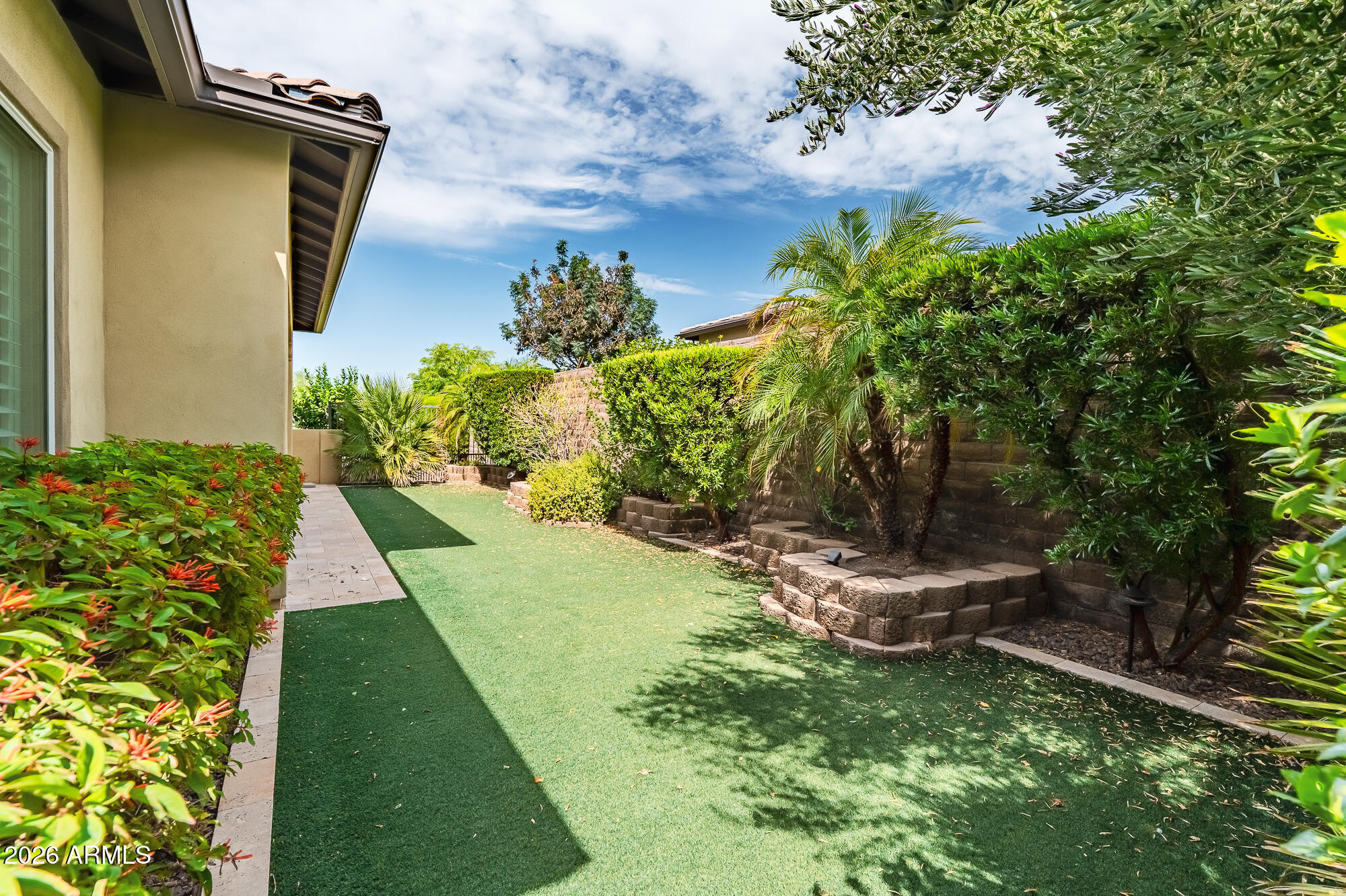 13434 W HUMMINGBIRD Terrace