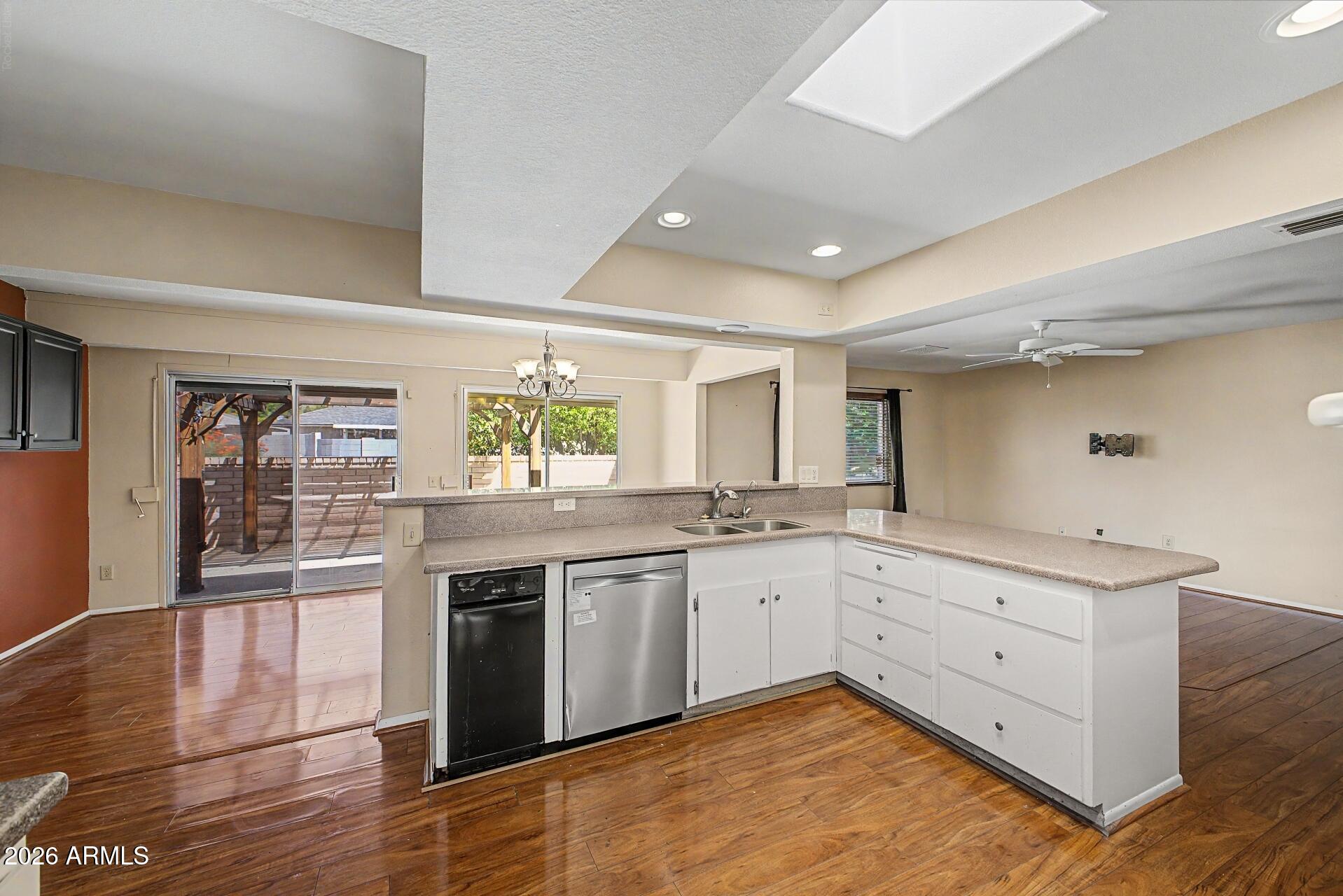 9902 W SIGNAL BUTTE Circle