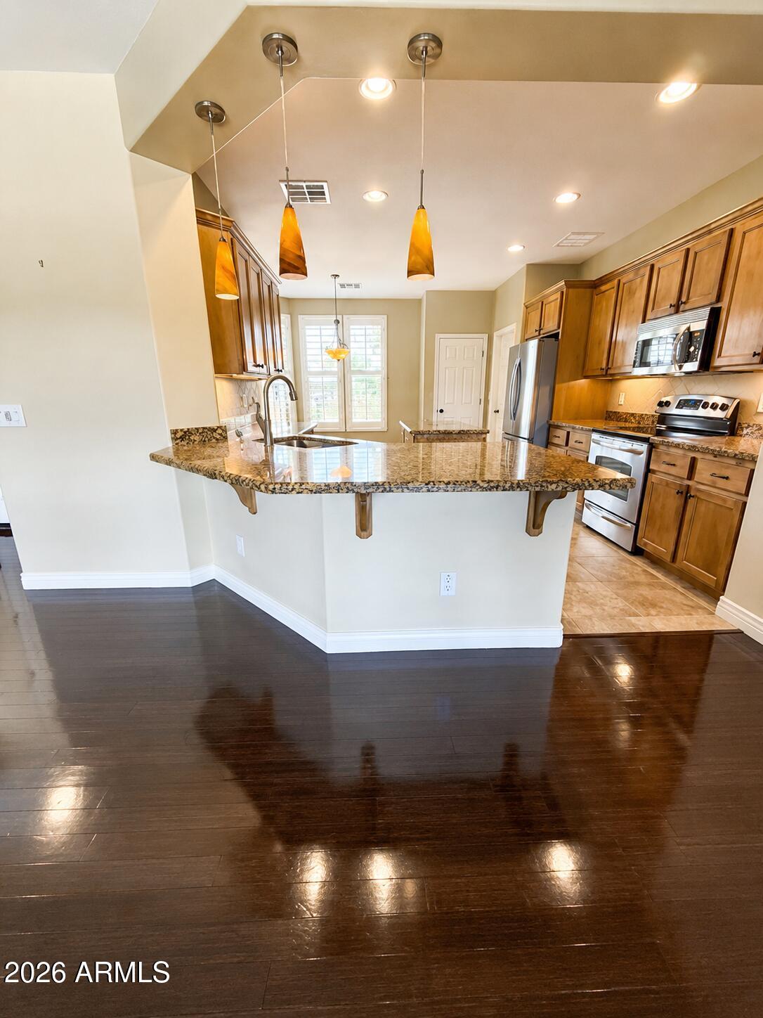 1274 E ARTEMIS Trail