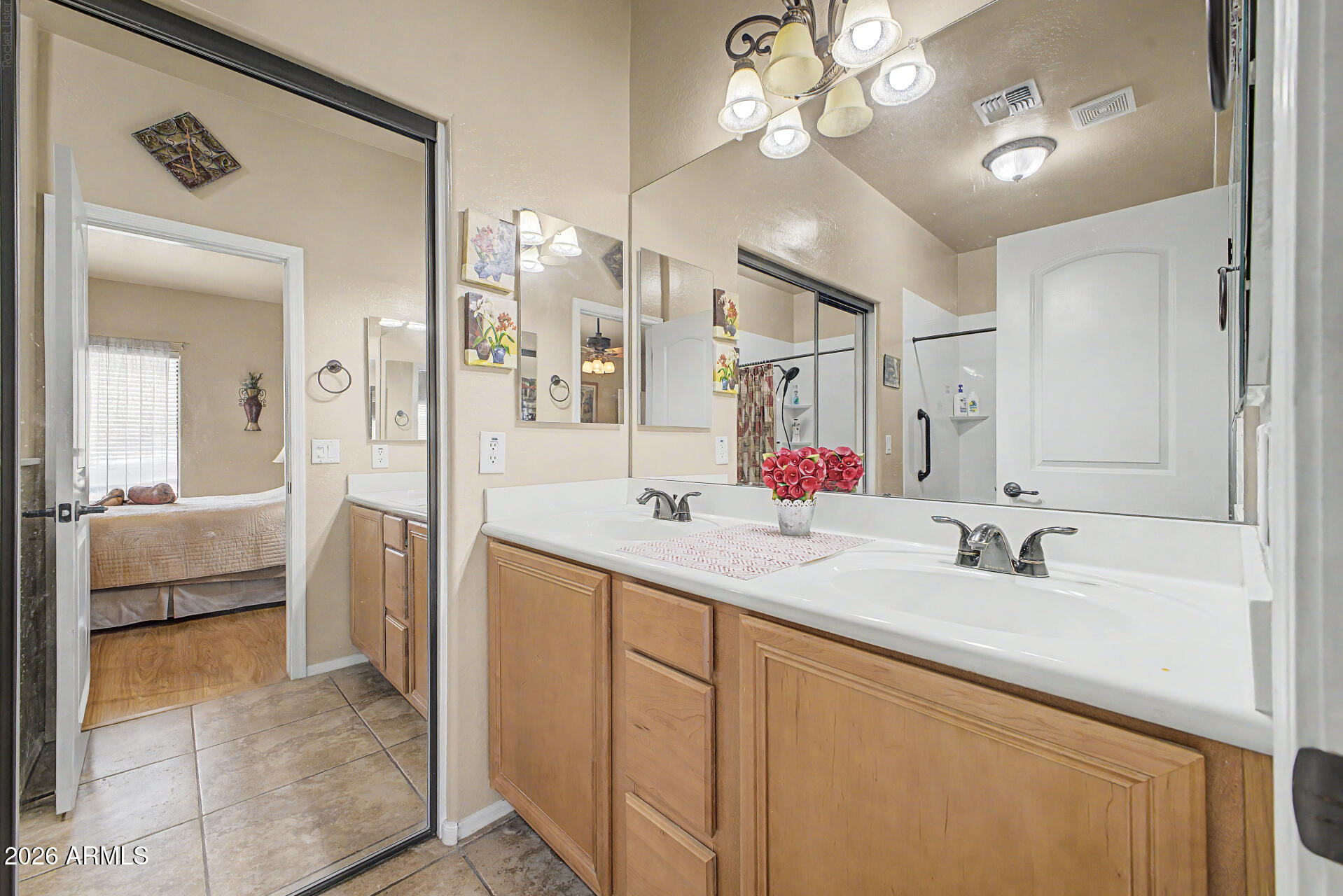4519 W BEAUTIFUL Lane