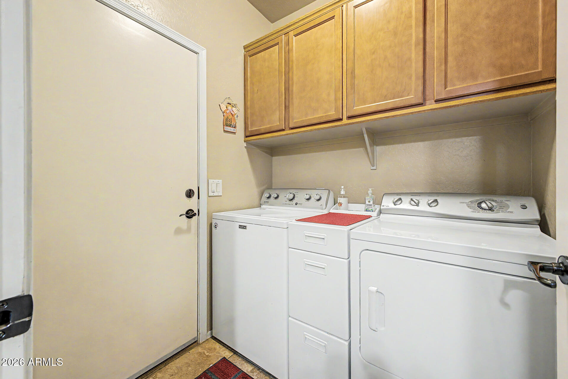 4519 W BEAUTIFUL Lane